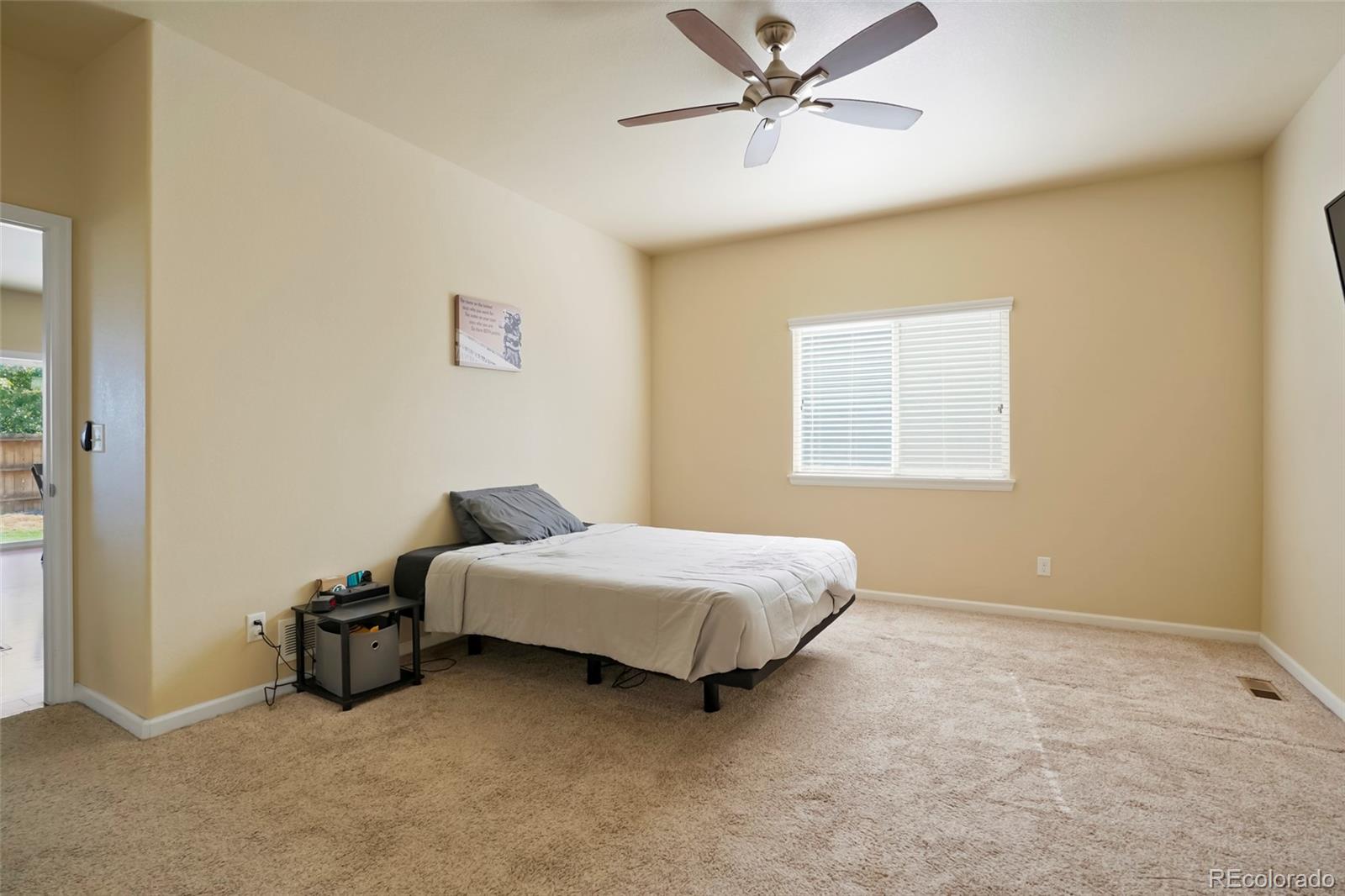 MLS Image #5 for 914  pioneer drive,milliken, Colorado