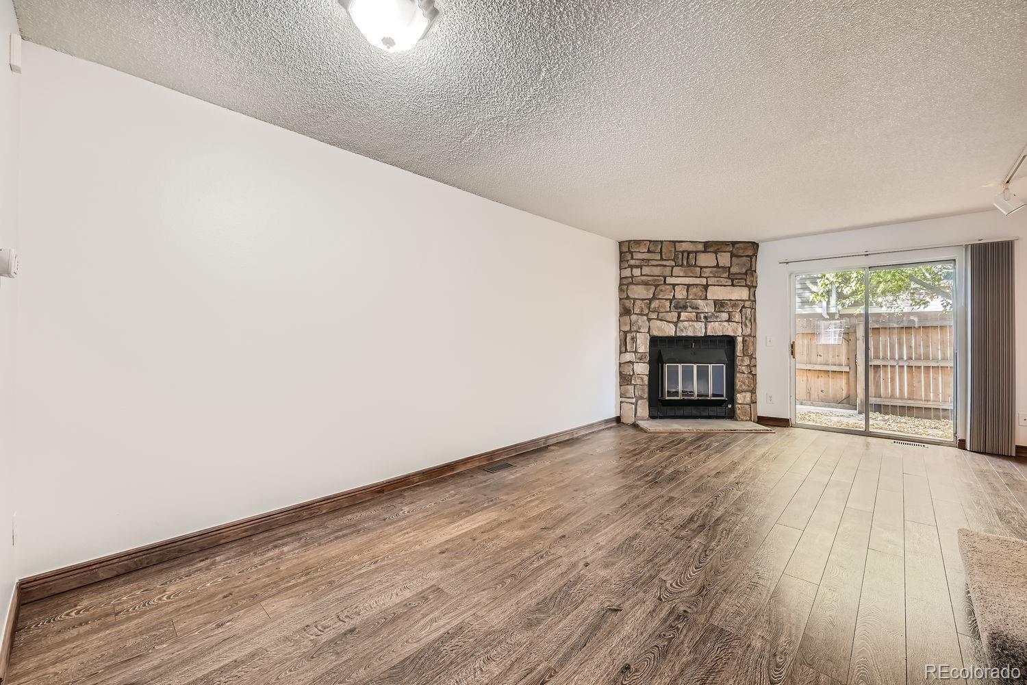 MLS Image #4 for 1811 s quebec way,denver, Colorado