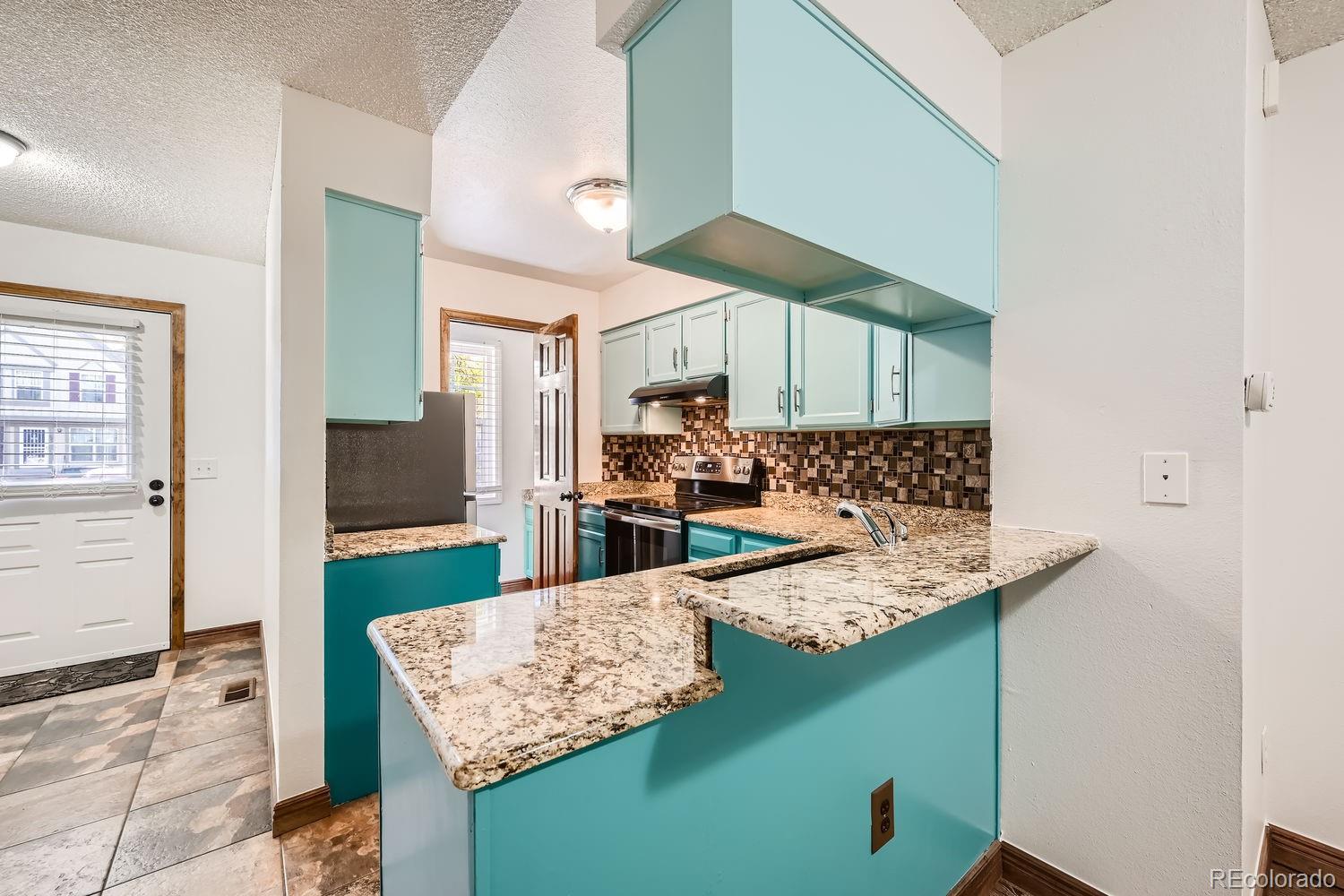 MLS Image #7 for 1811 s quebec way,denver, Colorado