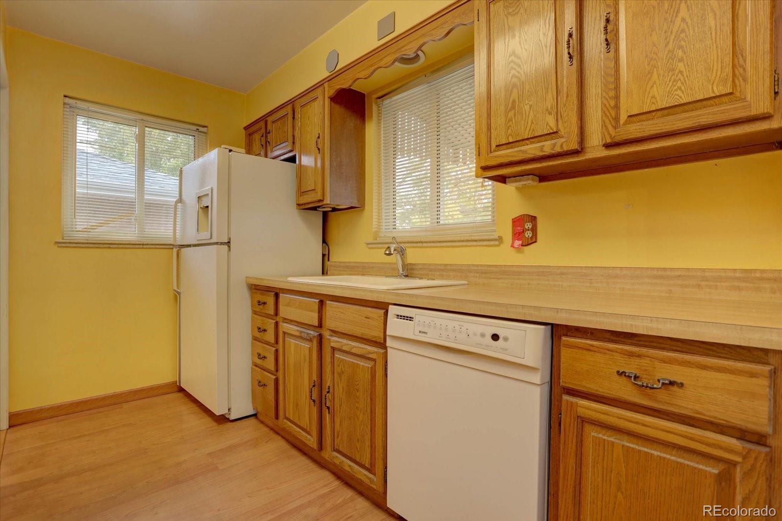 MLS Image #8 for 3250 s delaware street,englewood, Colorado