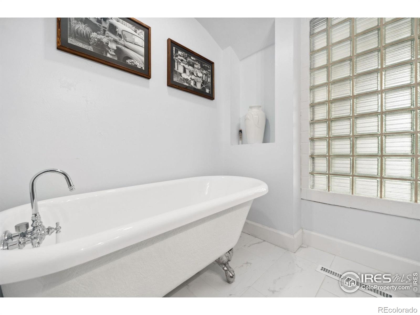 MLS Image #13 for 632  del norte place,fort collins, Colorado