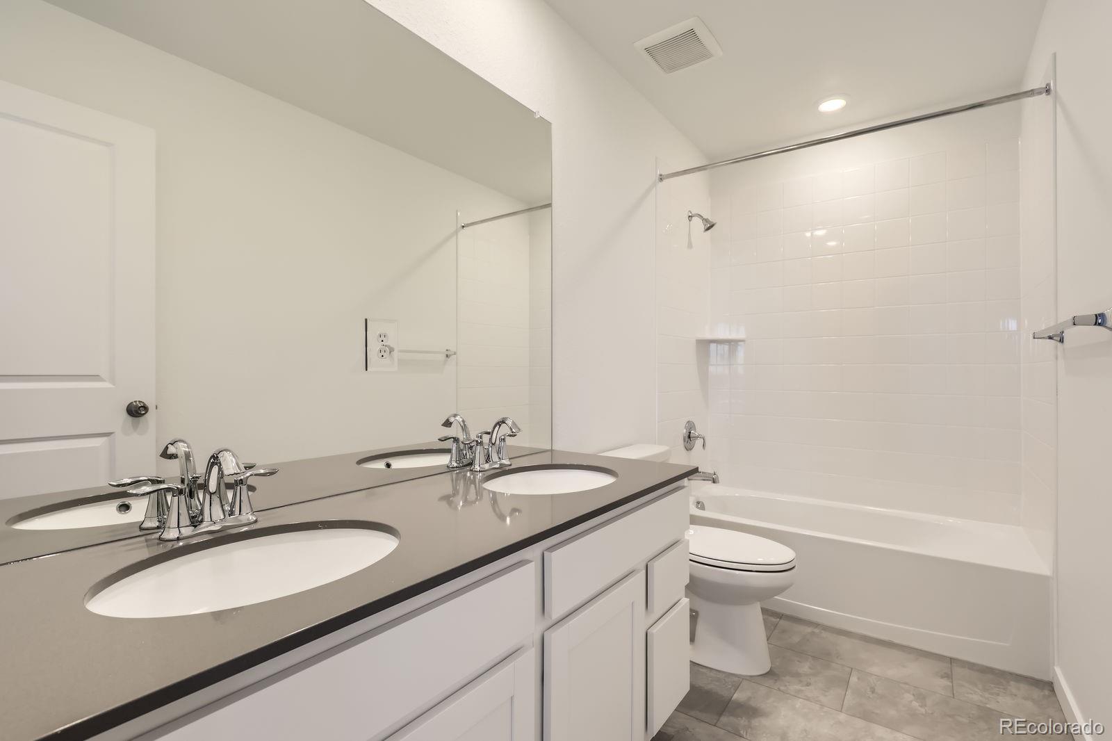 MLS Image #10 for 16686 e 110th avenue,commerce city, Colorado