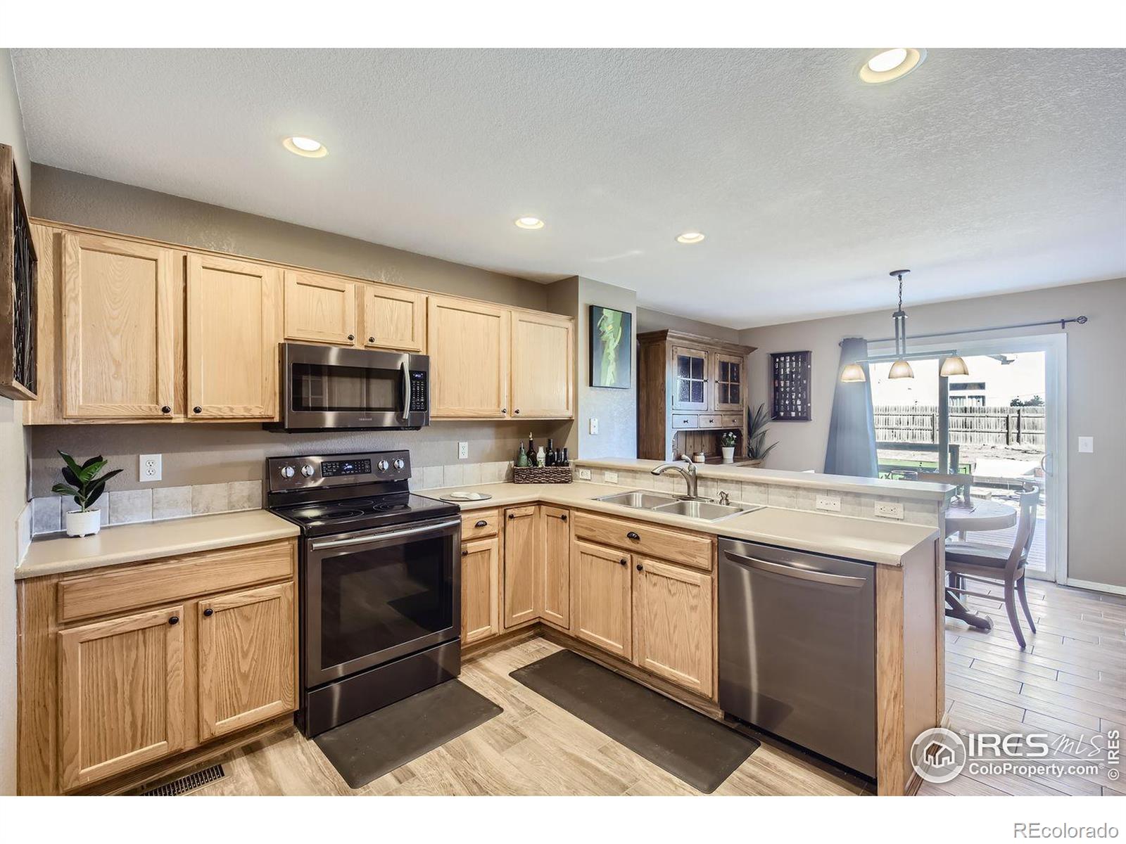 MLS Image #10 for 2083  village drive,milliken, Colorado