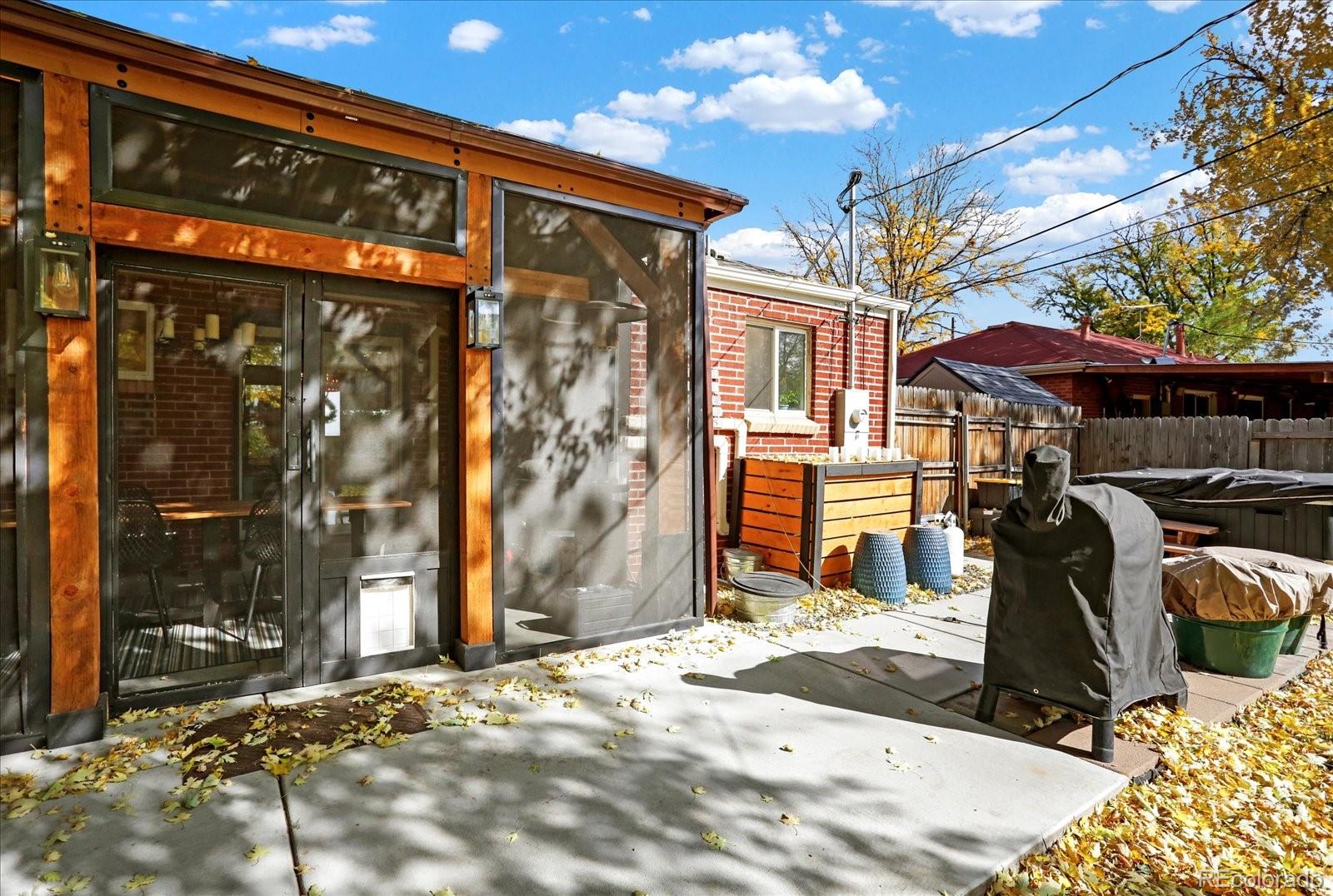 MLS Image #31 for 1375 s vrain way,denver, Colorado