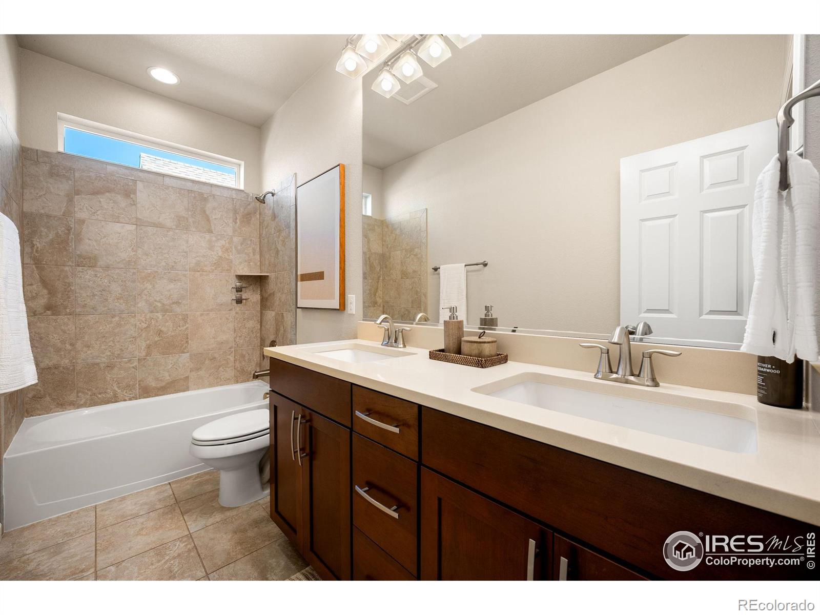 MLS Image #19 for 1072  little grove court,longmont, Colorado