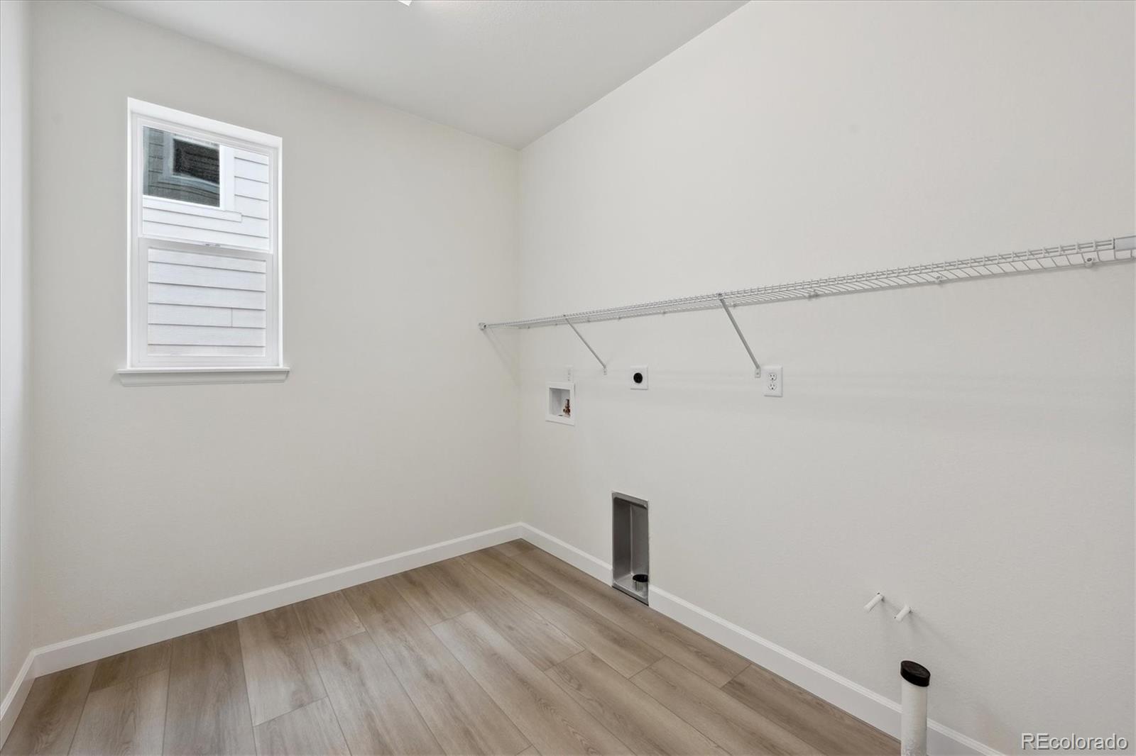 MLS Image #6 for 5537  riverbend avenue,firestone, Colorado