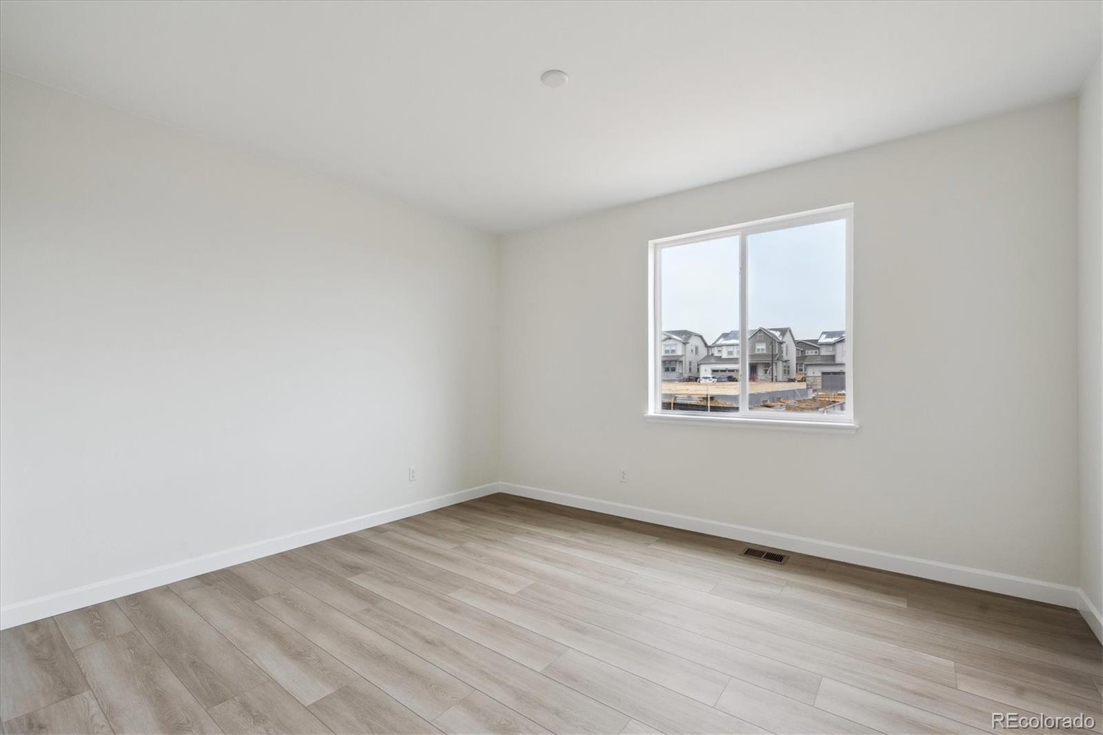 MLS Image #7 for 5537  riverbend avenue,firestone, Colorado