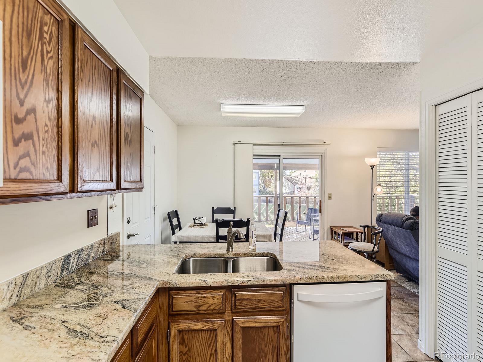 MLS Image #8 for 1009 s lewiston way,aurora, Colorado