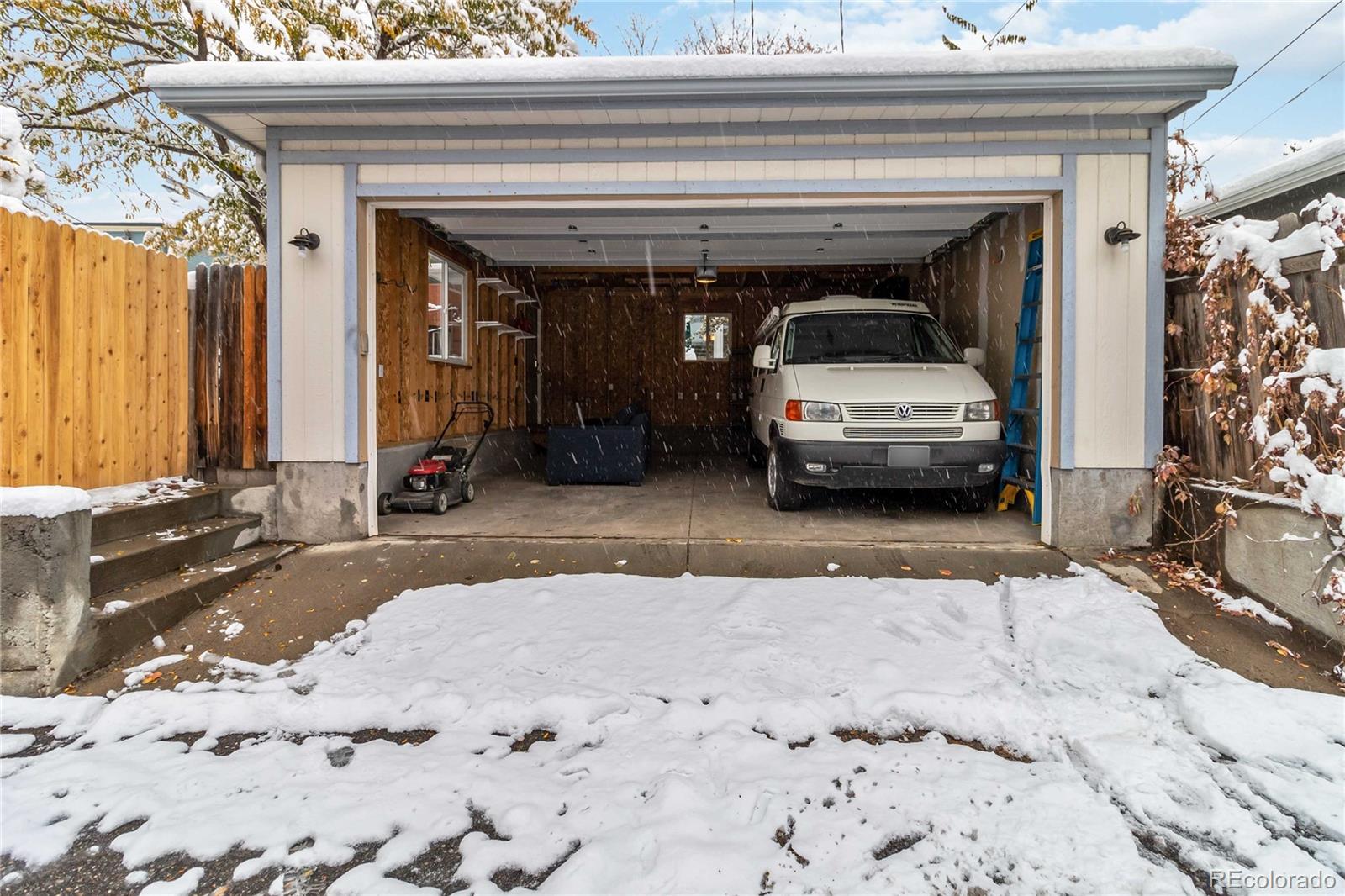 MLS Image #28 for 545 s pearl street,denver, Colorado