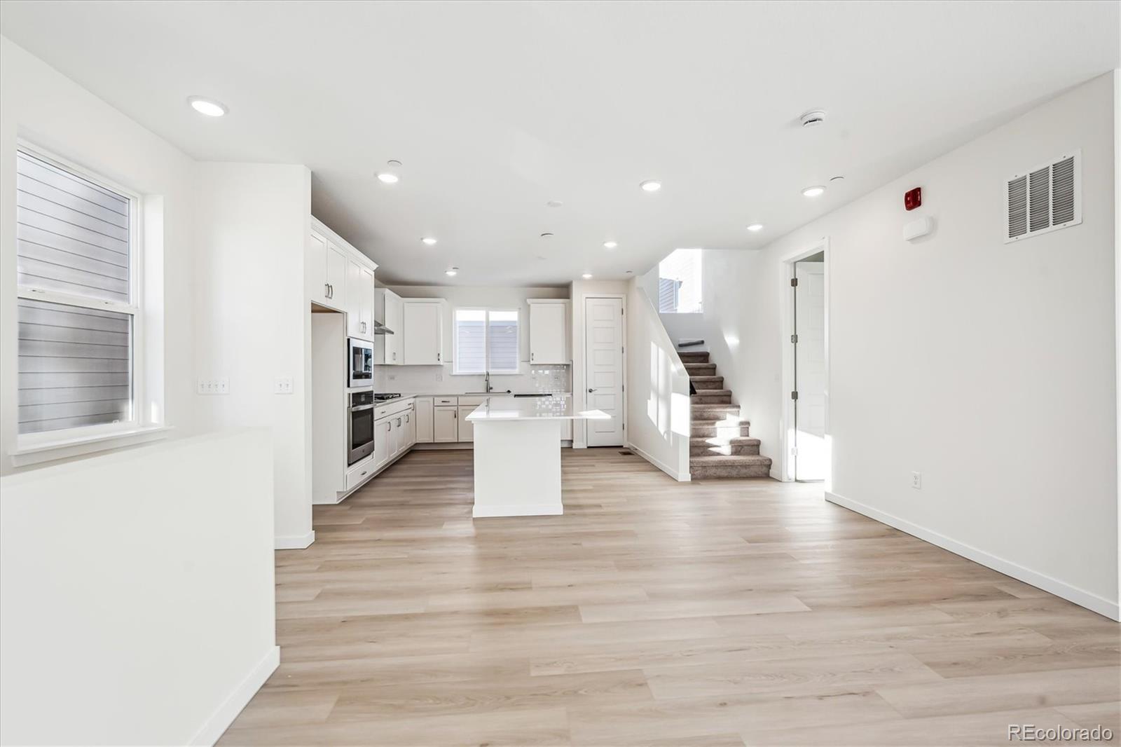 MLS Image #3 for 1281  penner drive,erie, Colorado