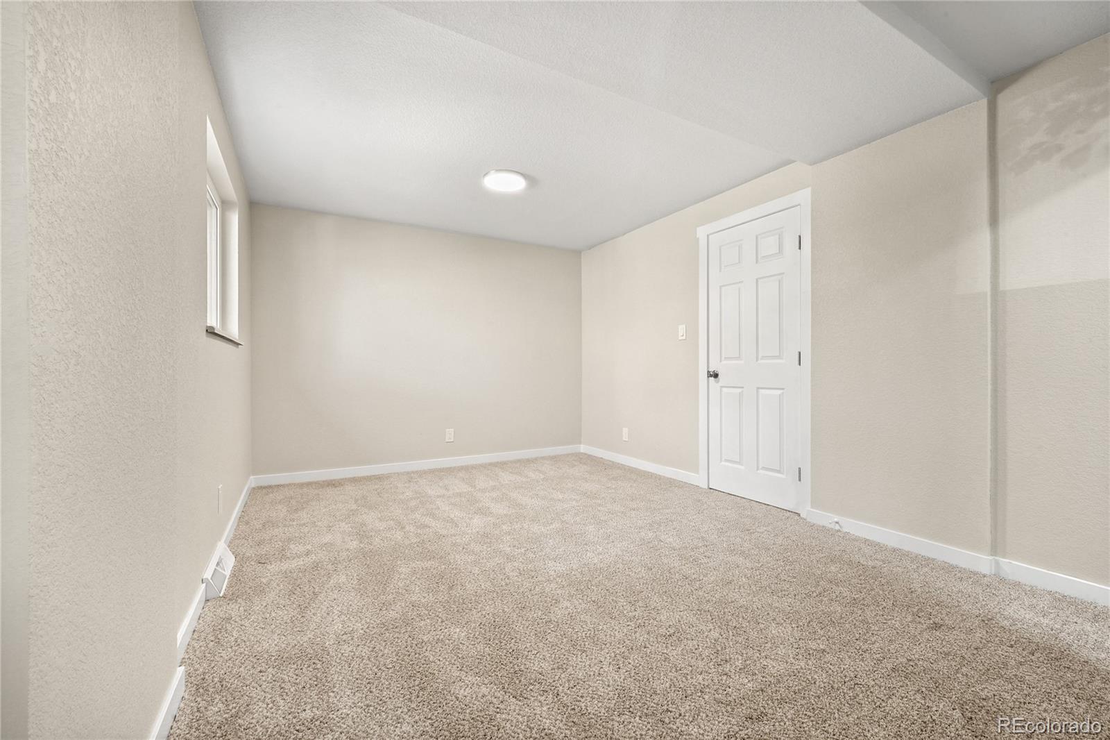 MLS Image #15 for 12106 e virginia place,aurora, Colorado