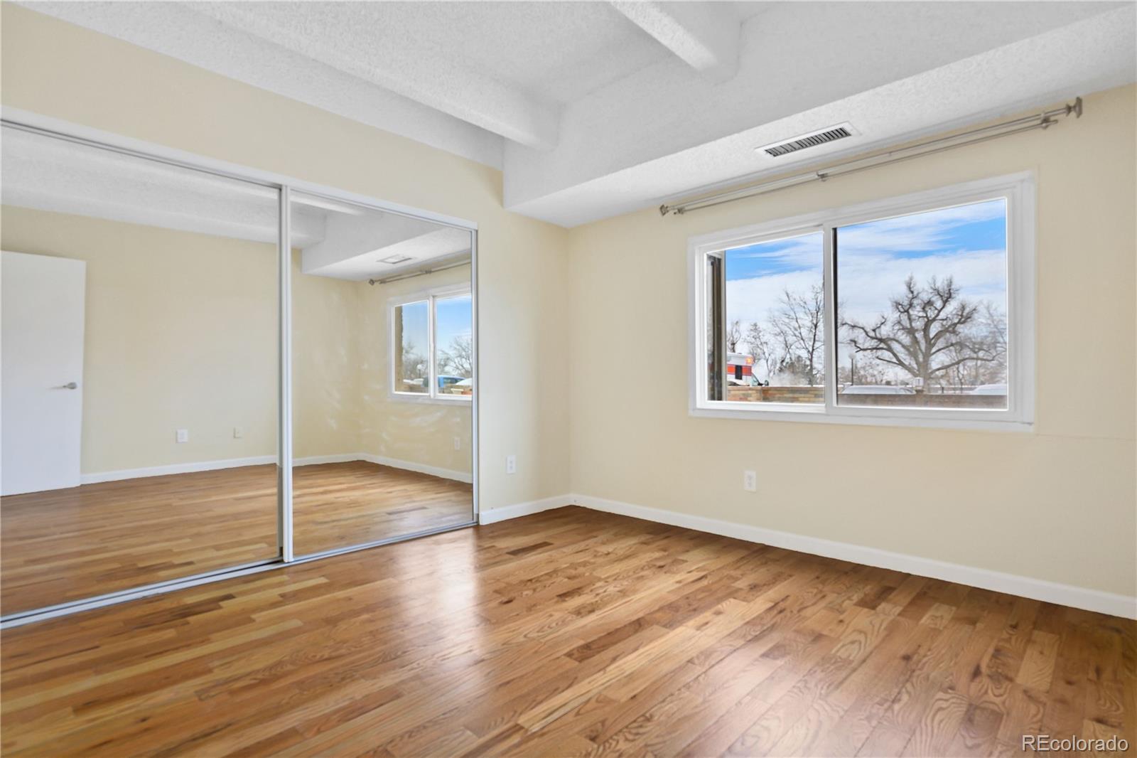 MLS Image #10 for 7865 e mississippi avenue,denver, Colorado