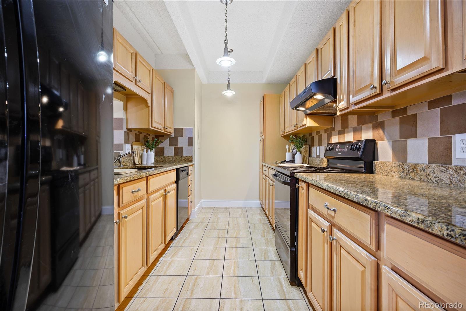 MLS Image #17 for 7865 e mississippi avenue,denver, Colorado