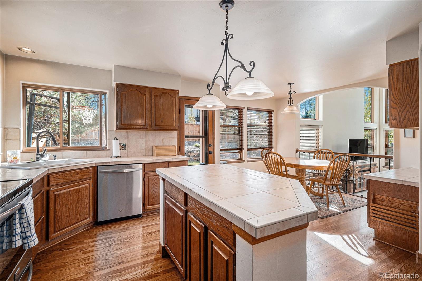 MLS Image #10 for 9212  prairie view drive,highlands ranch, Colorado