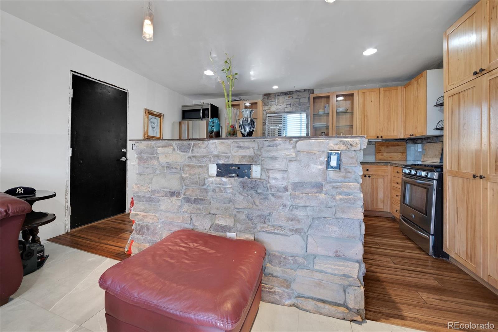 MLS Image #6 for 8234  ladean street,denver, Colorado