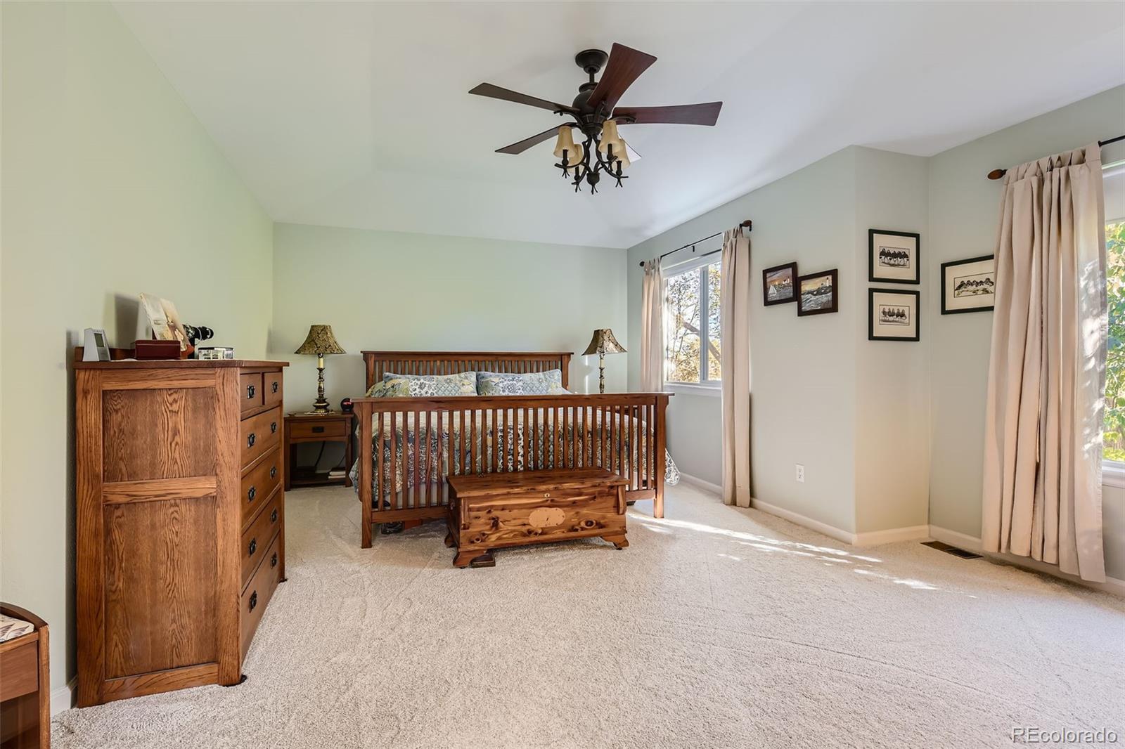 MLS Image #15 for 7222 s acoma street,littleton, Colorado