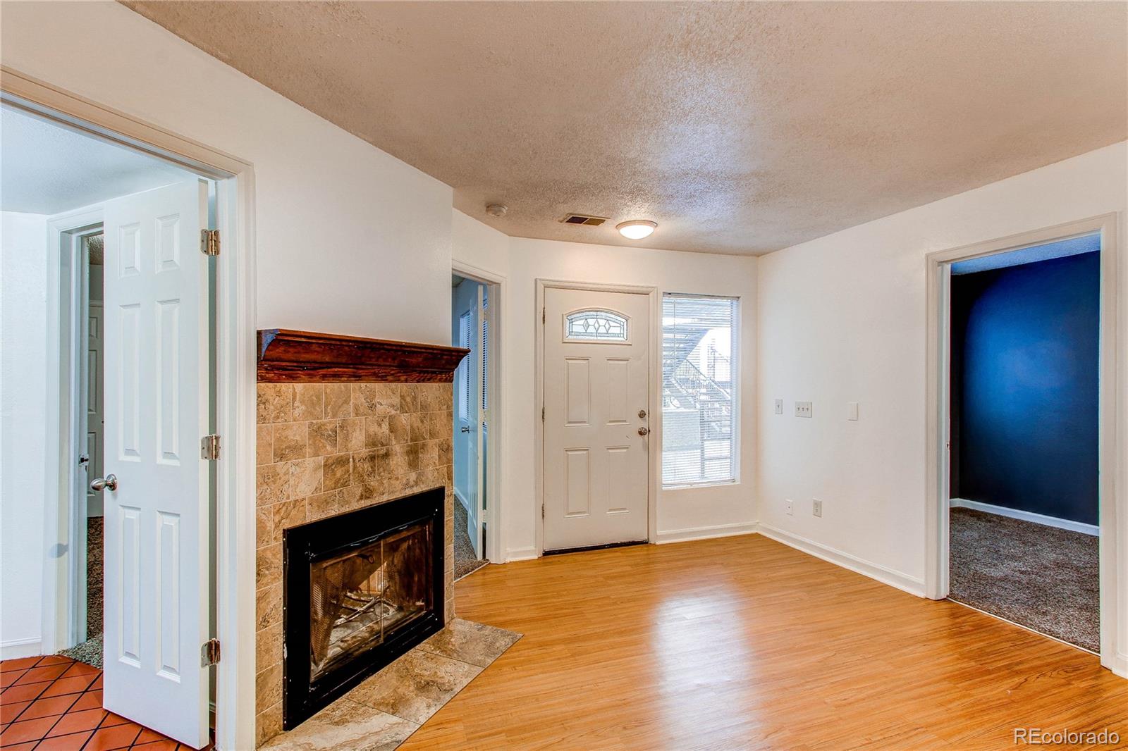 MLS Image #6 for 1845  kendall street,denver, Colorado