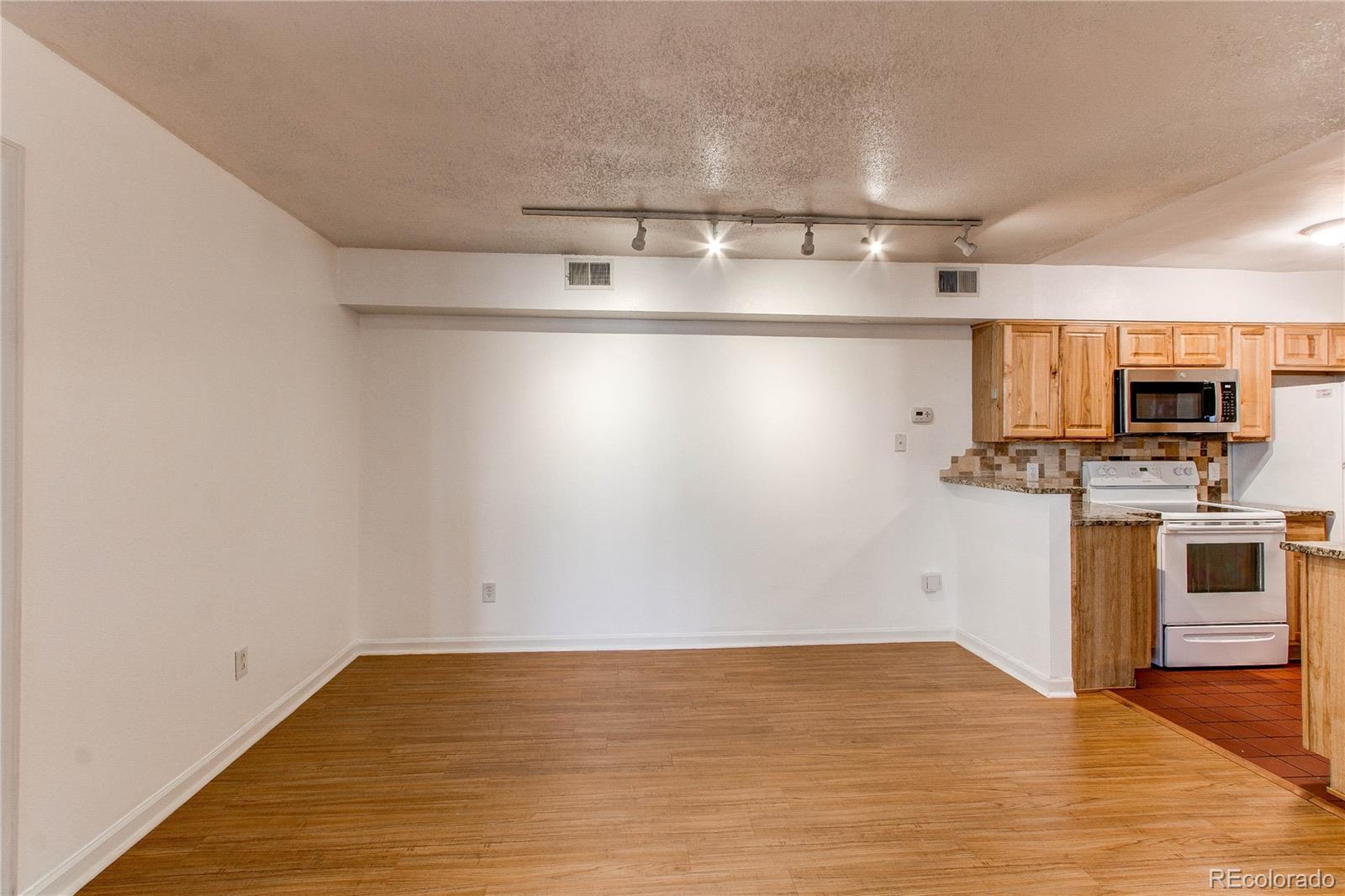 MLS Image #9 for 1845  kendall street,denver, Colorado