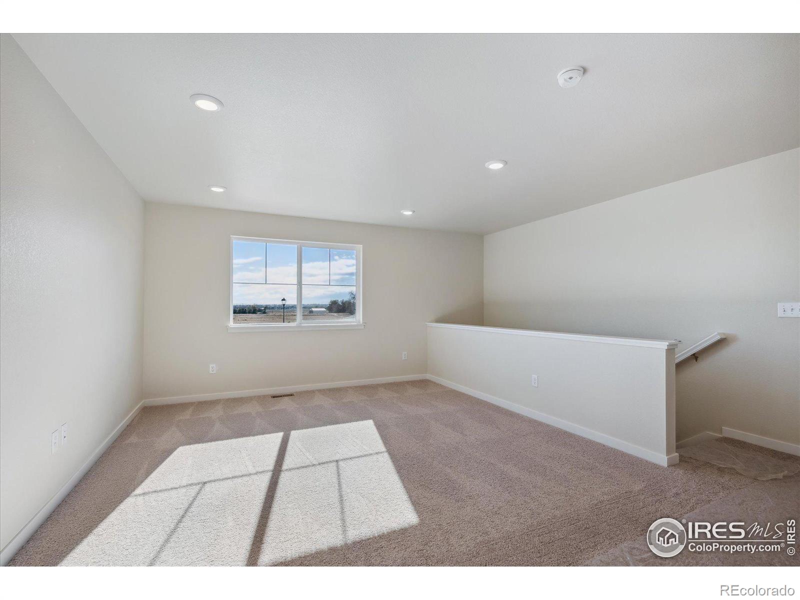 MLS Image #15 for 926  hummocky way,windsor, Colorado