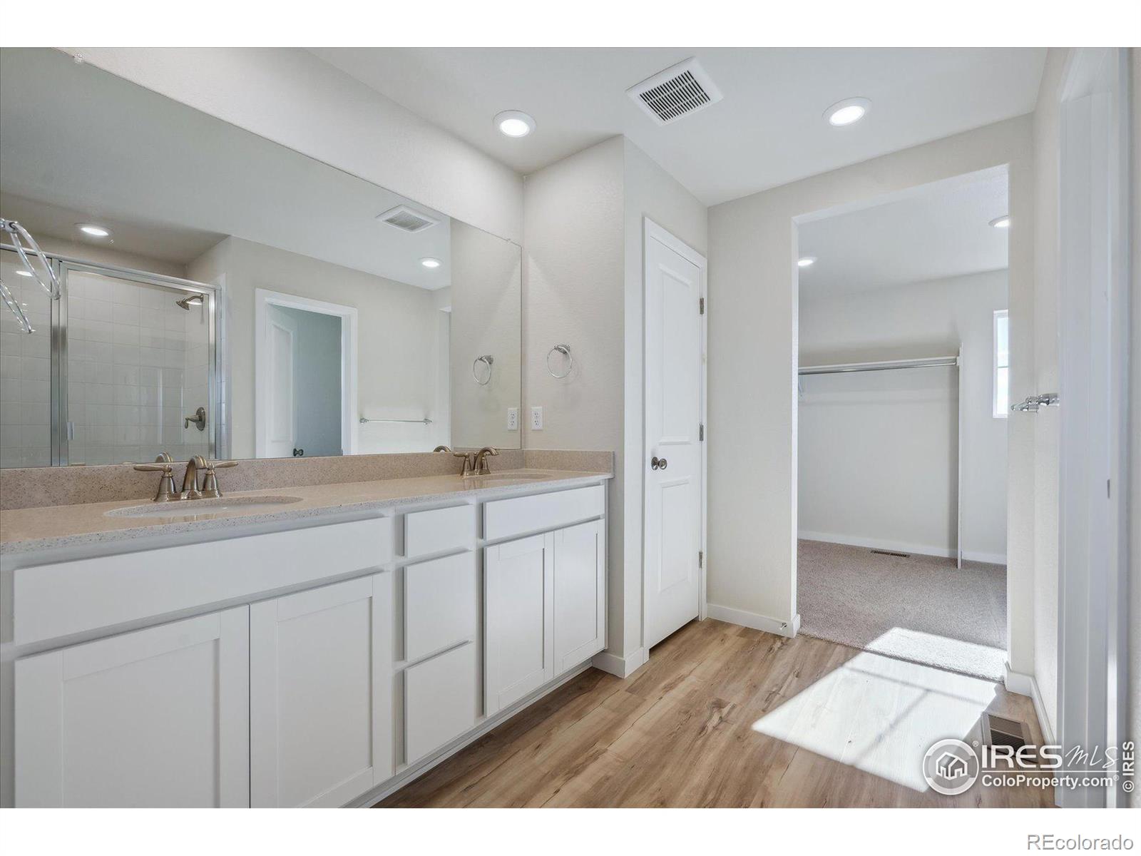 MLS Image #21 for 926  hummocky way,windsor, Colorado