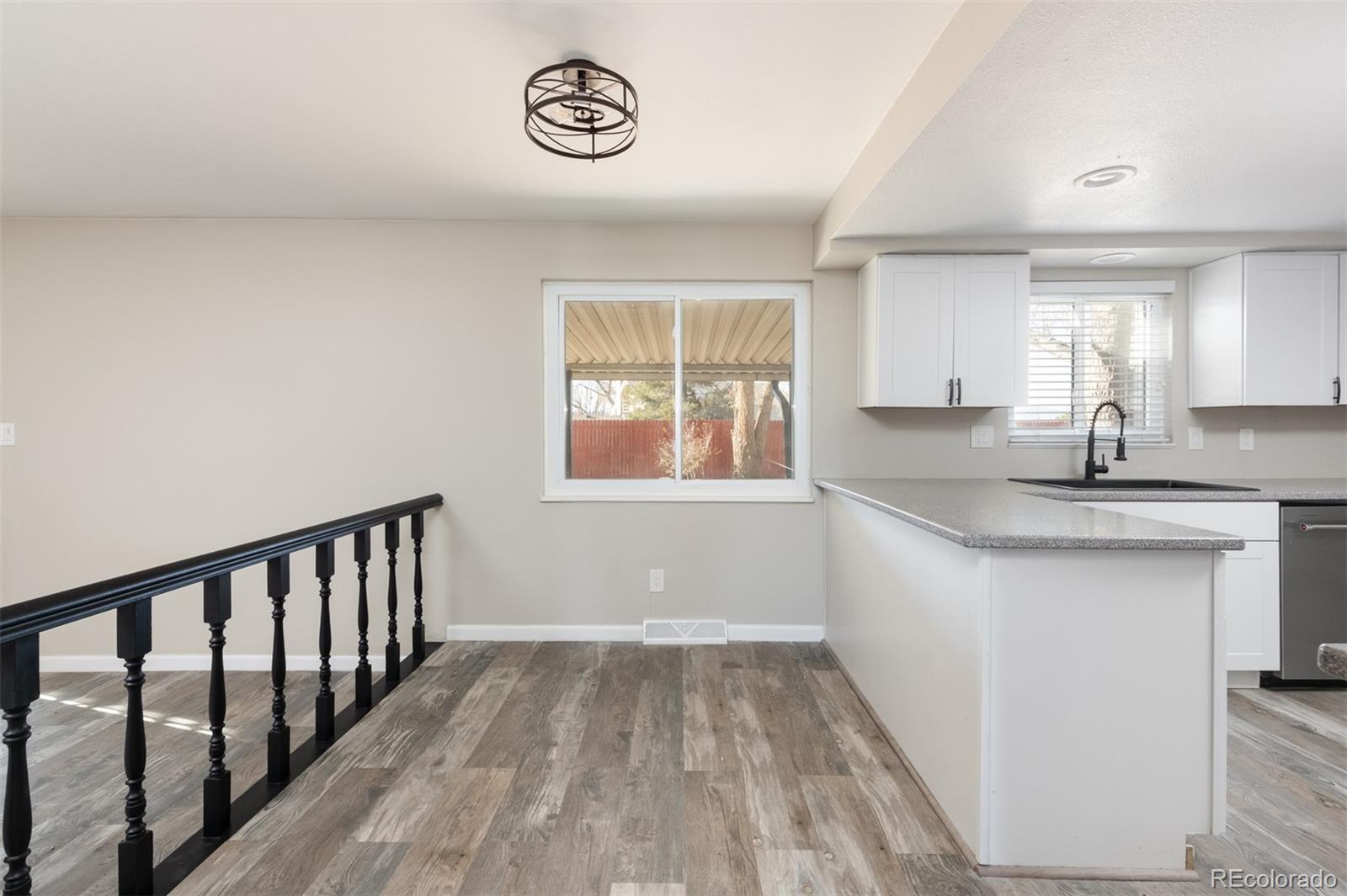 MLS Image #12 for 13766  omega circle,lone tree, Colorado