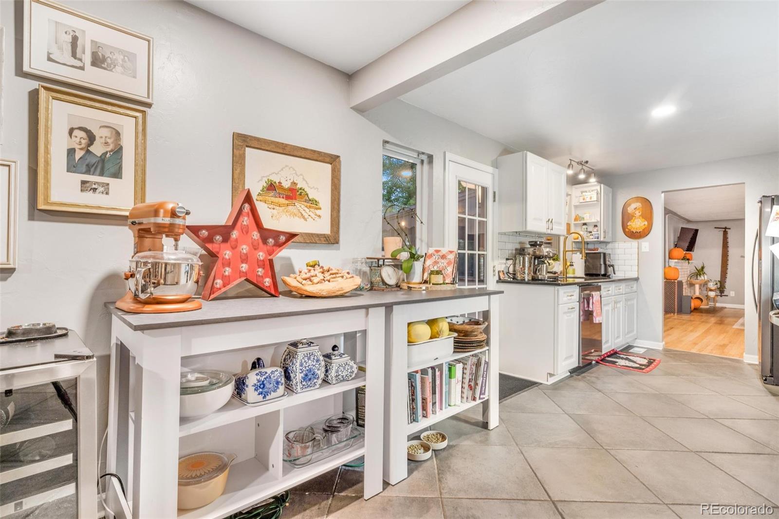 MLS Image #9 for 990  flower street,lakewood, Colorado