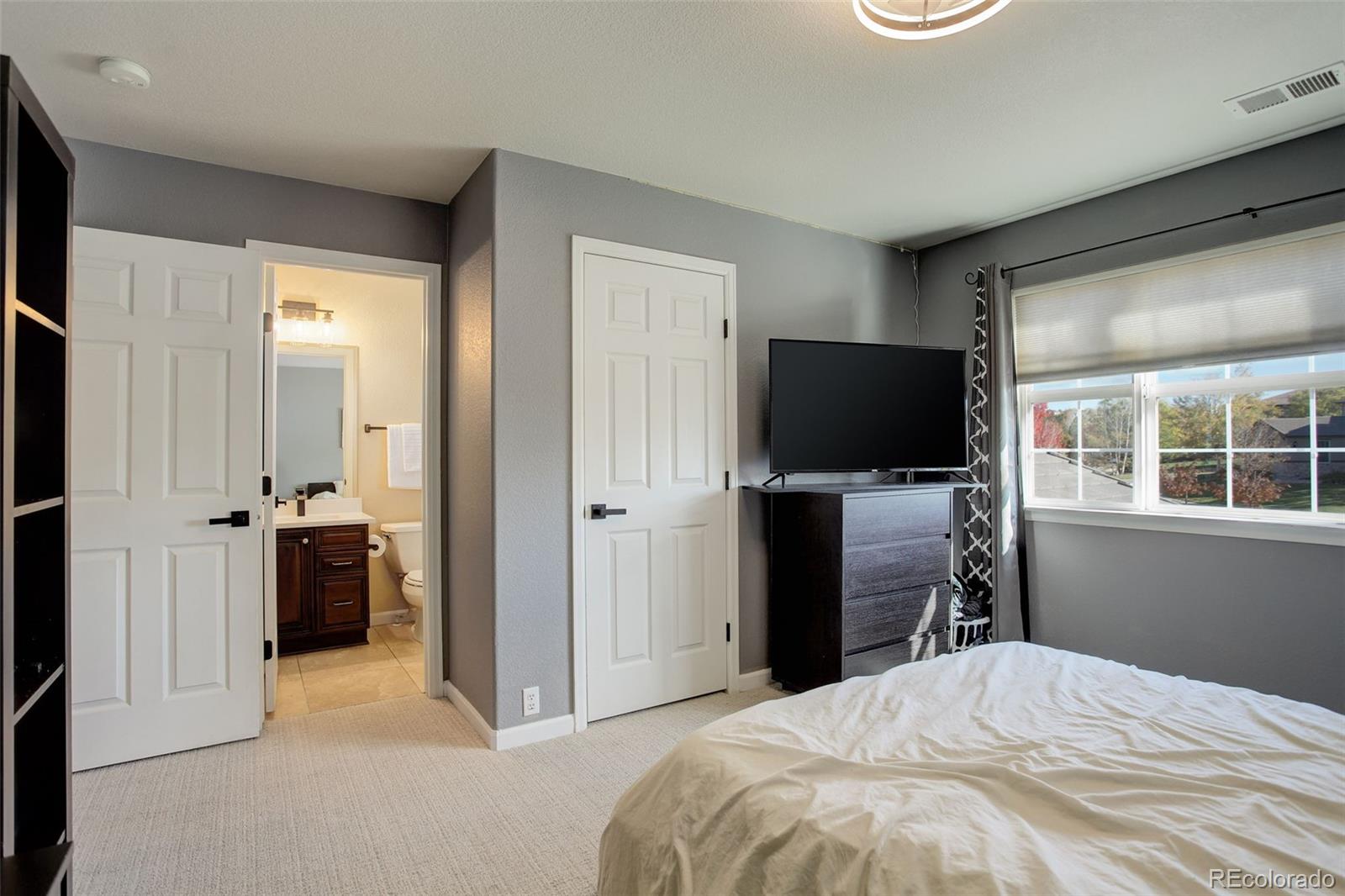 MLS Image #22 for 3351  graylock run,broomfield, Colorado