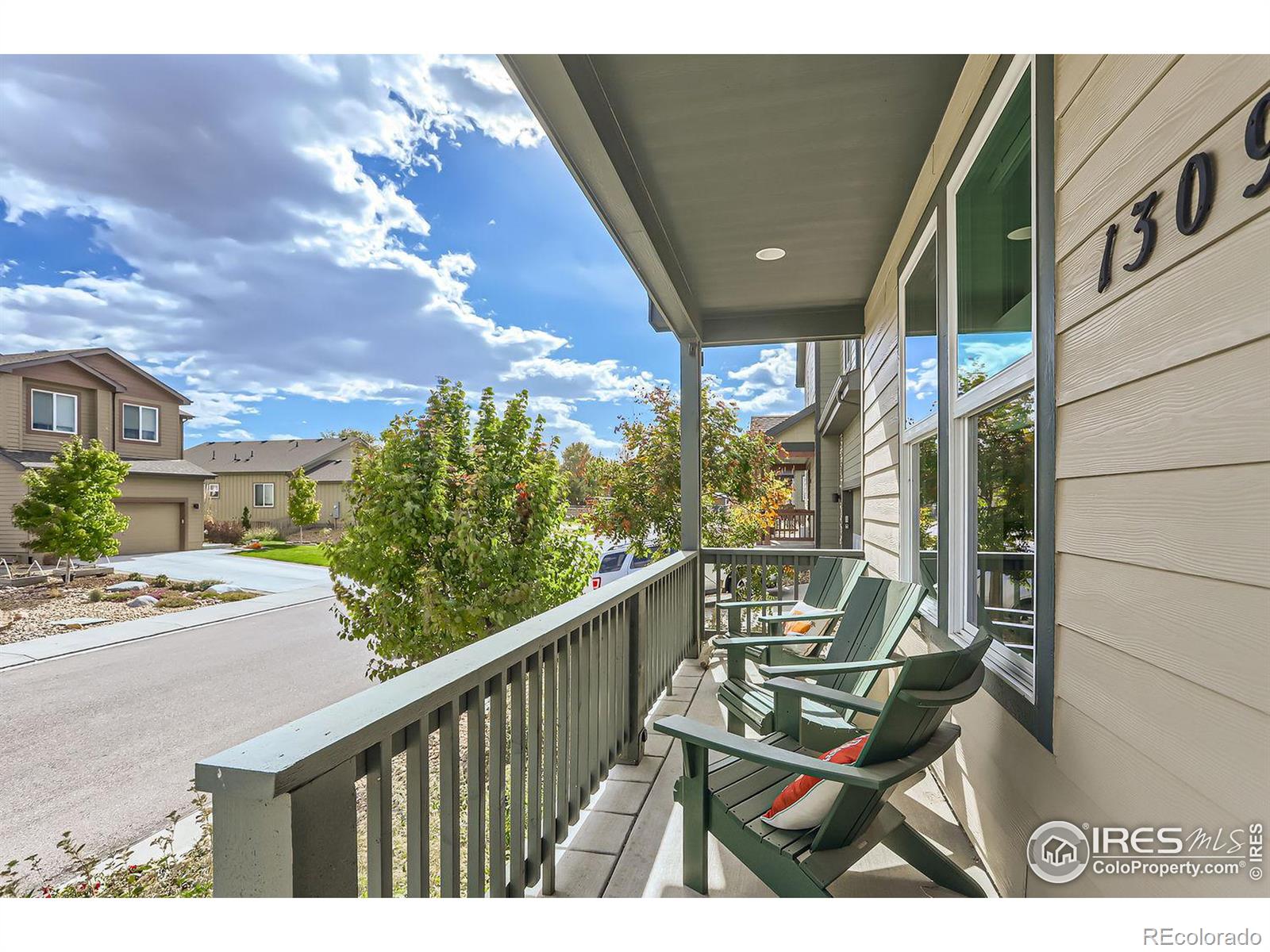 MLS Image #4 for 1309 s oak court,longmont, Colorado