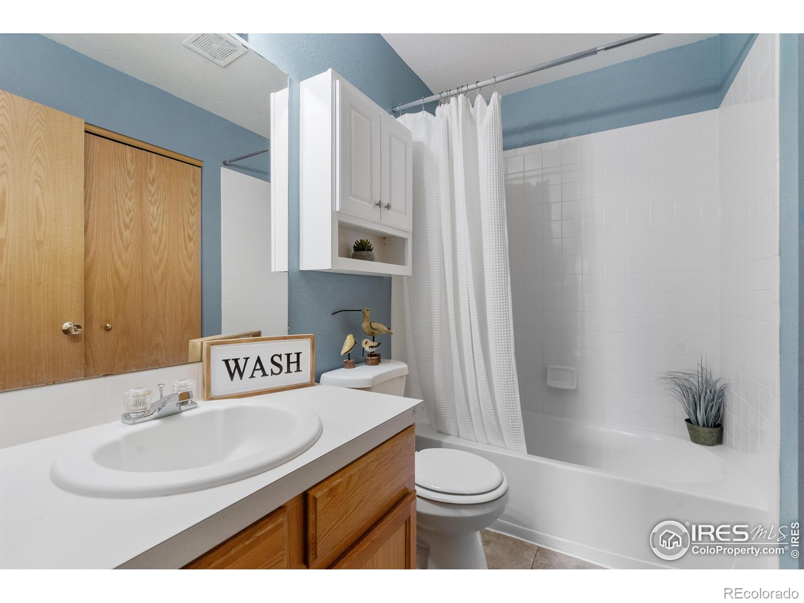 MLS Image #19 for 3401  coal creek street,loveland, Colorado