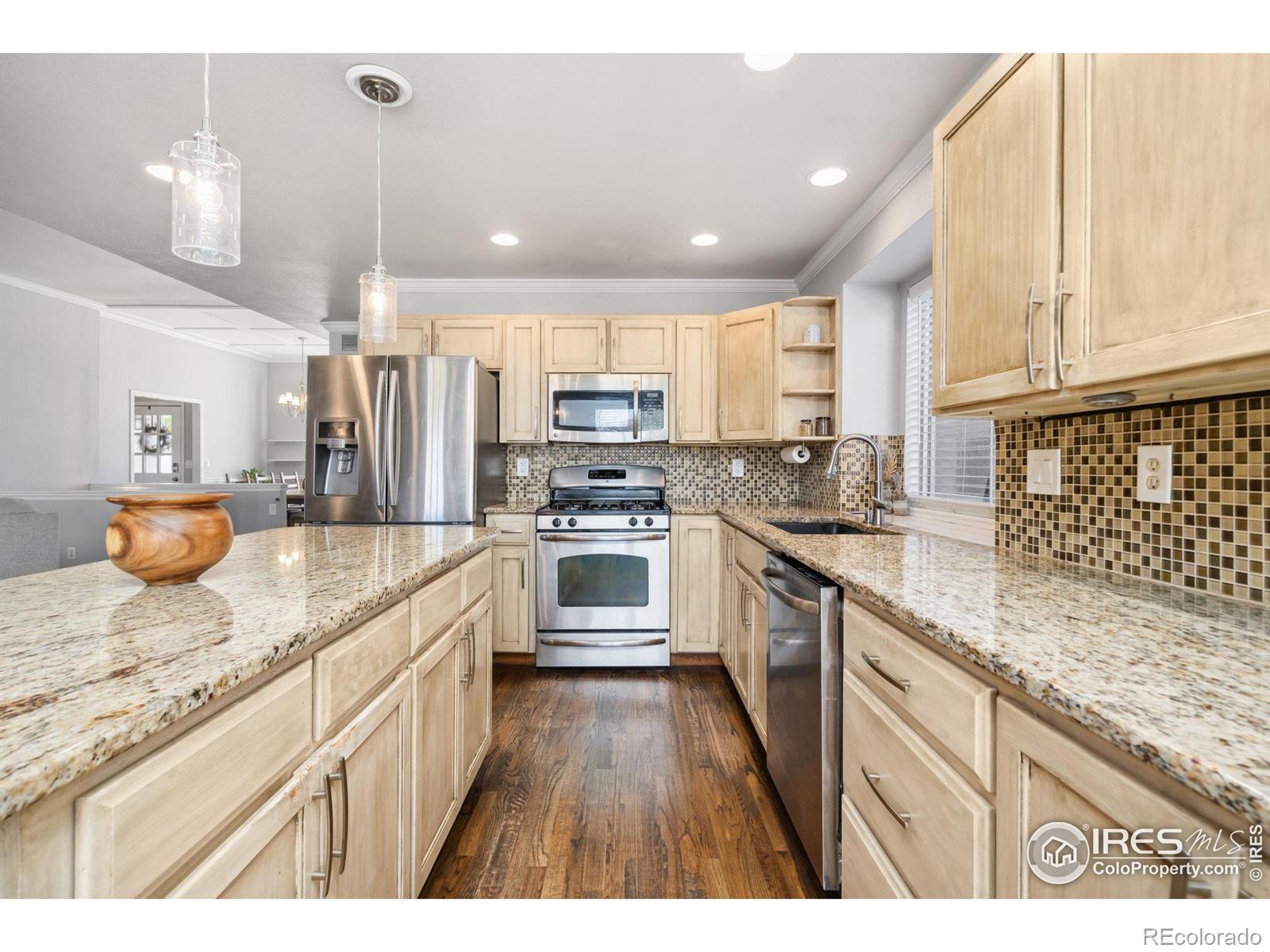 MLS Image #12 for 6106  hamilton court,fort collins, Colorado
