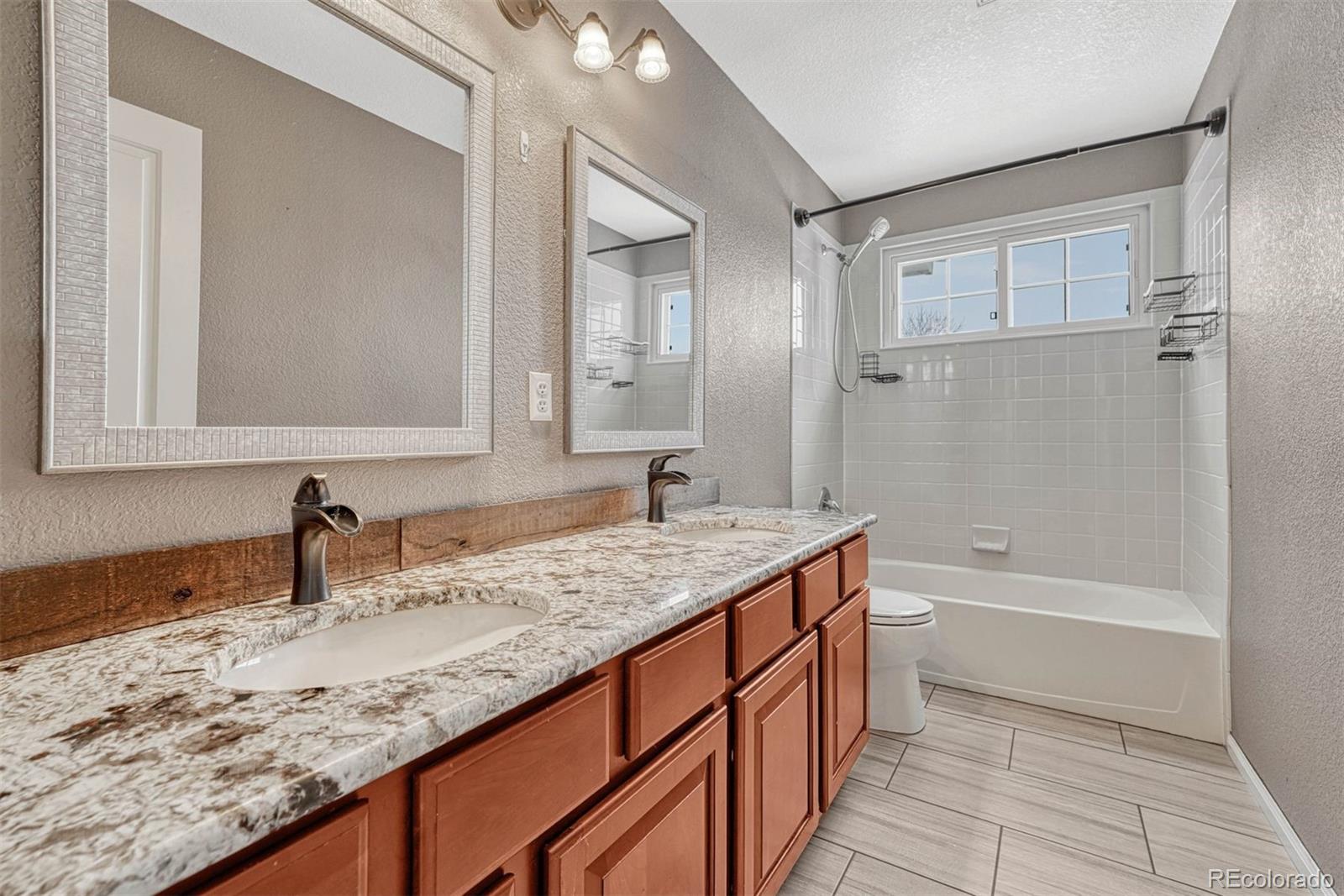 MLS Image #35 for 20966 e greenwood drive,aurora, Colorado