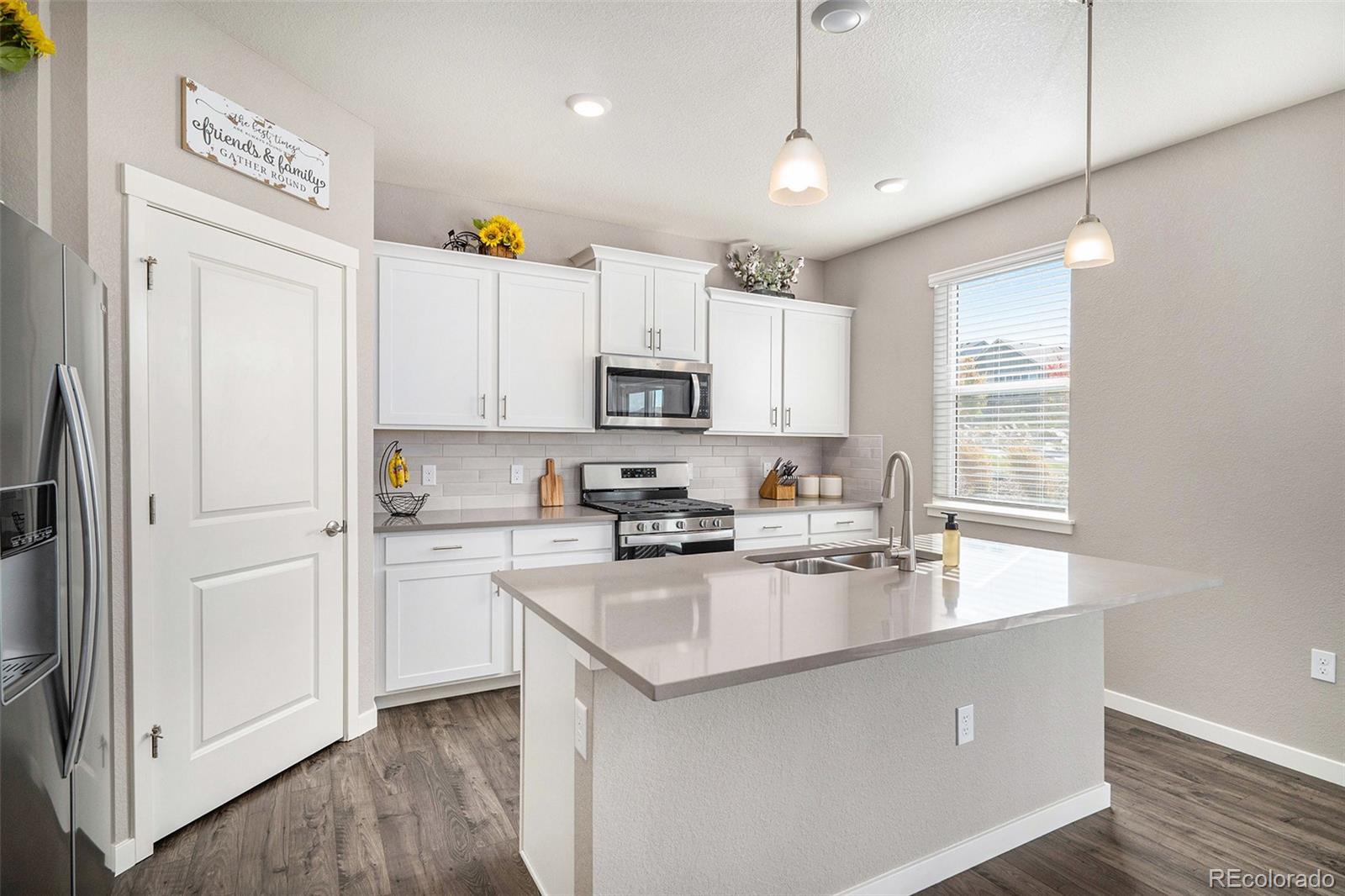 MLS Image #2 for 17308  red cosmos point,parker, Colorado