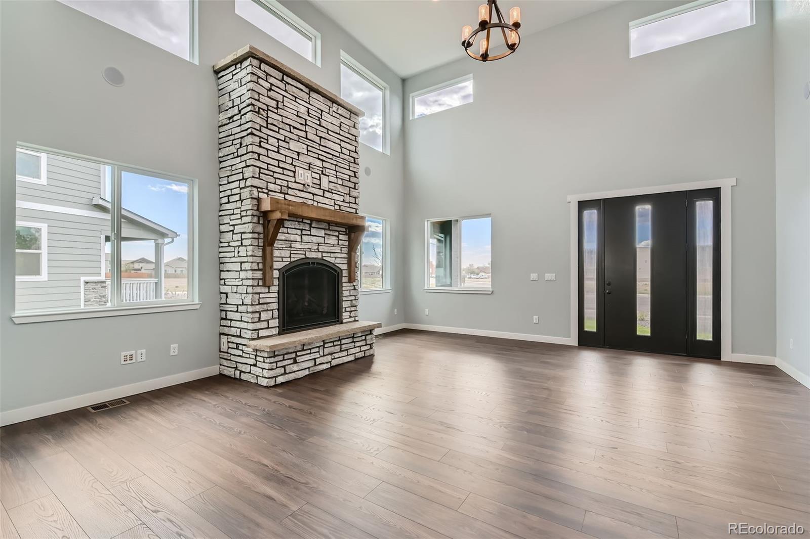 MLS Image #6 for 416 s hawthorn street,frederick, Colorado