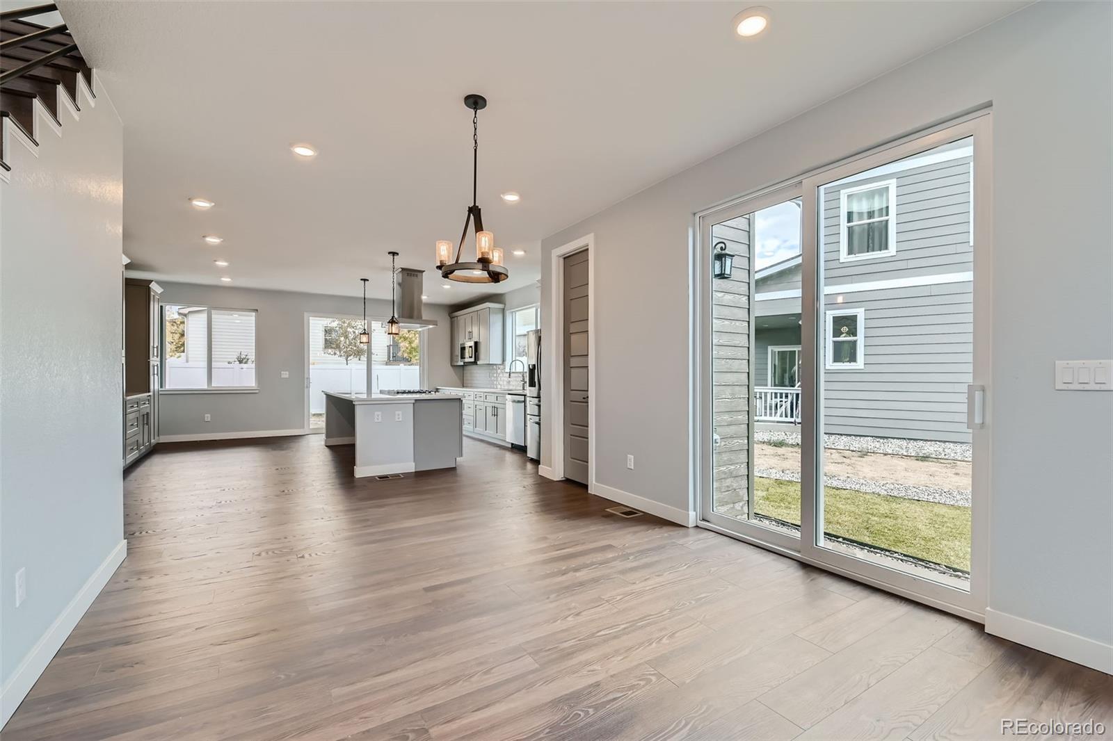 MLS Image #8 for 416 s hawthorn street,frederick, Colorado