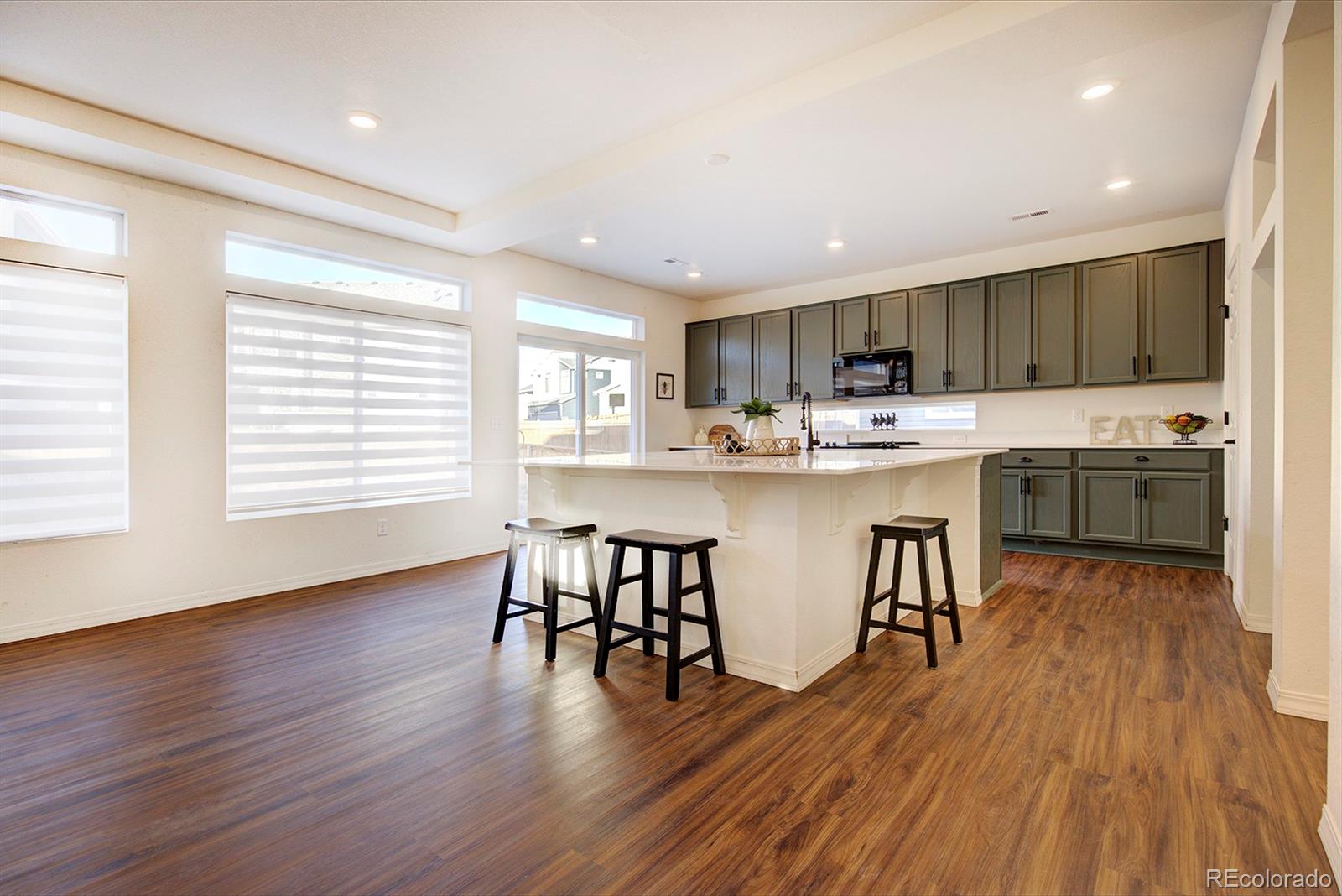 MLS Image #4 for 16357 e 111th place,commerce city, Colorado