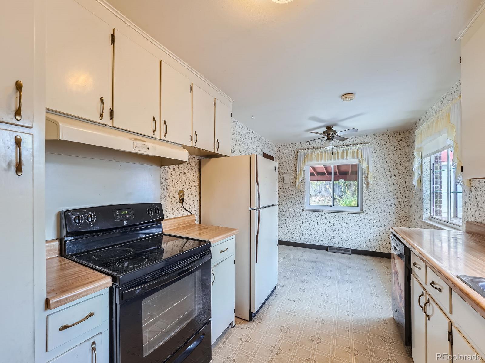 MLS Image #10 for 6304 w 62nd place,arvada, Colorado