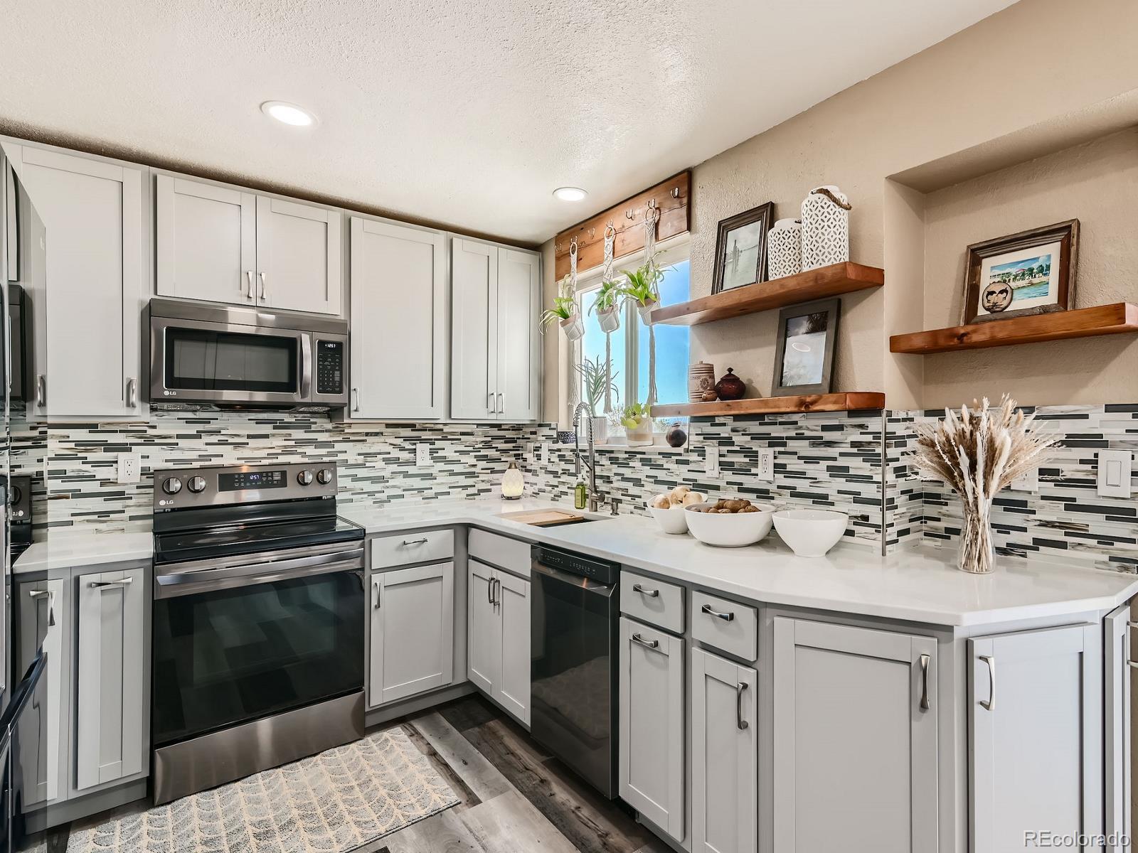 MLS Image #6 for 11213  albion street,thornton, Colorado