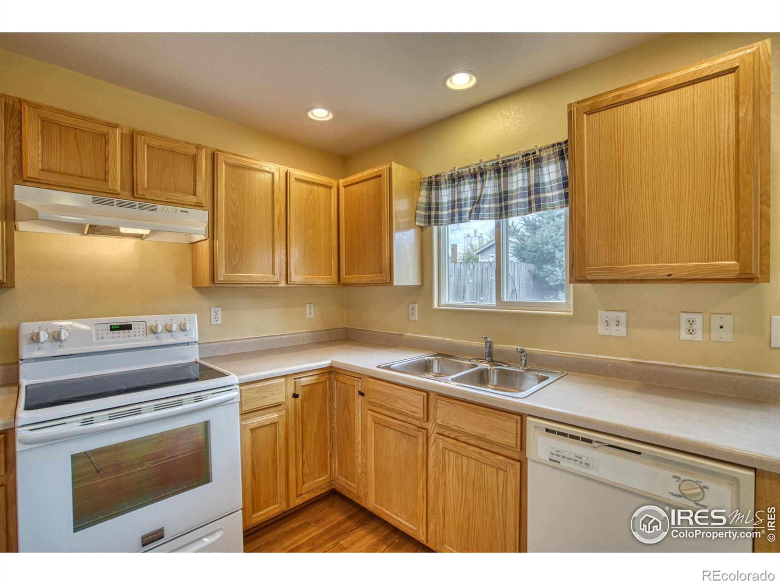 MLS Image #13 for 456  lilac avenue,eaton, Colorado