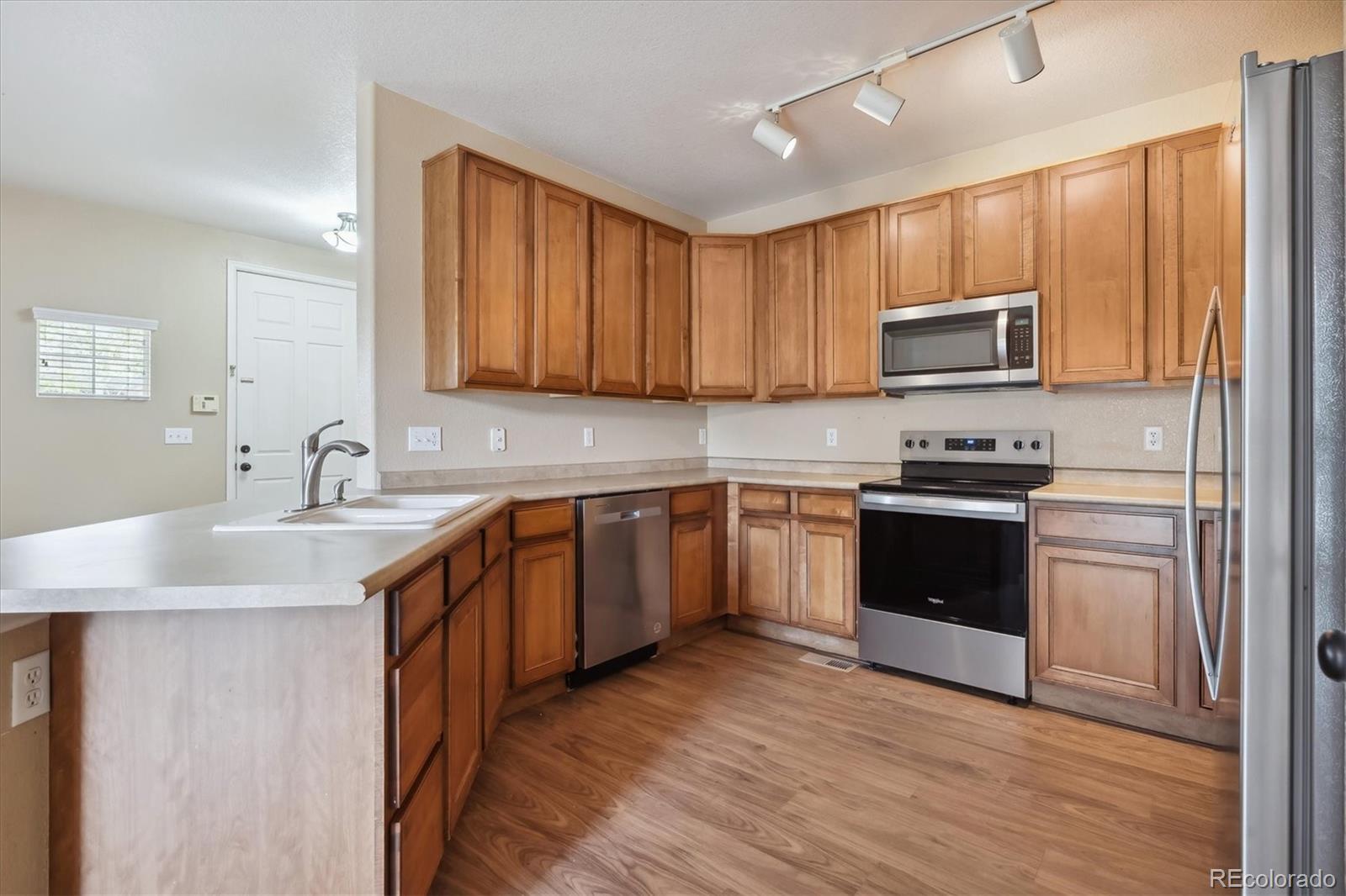 MLS Image #10 for 1112 s coolidge circle,aurora, Colorado