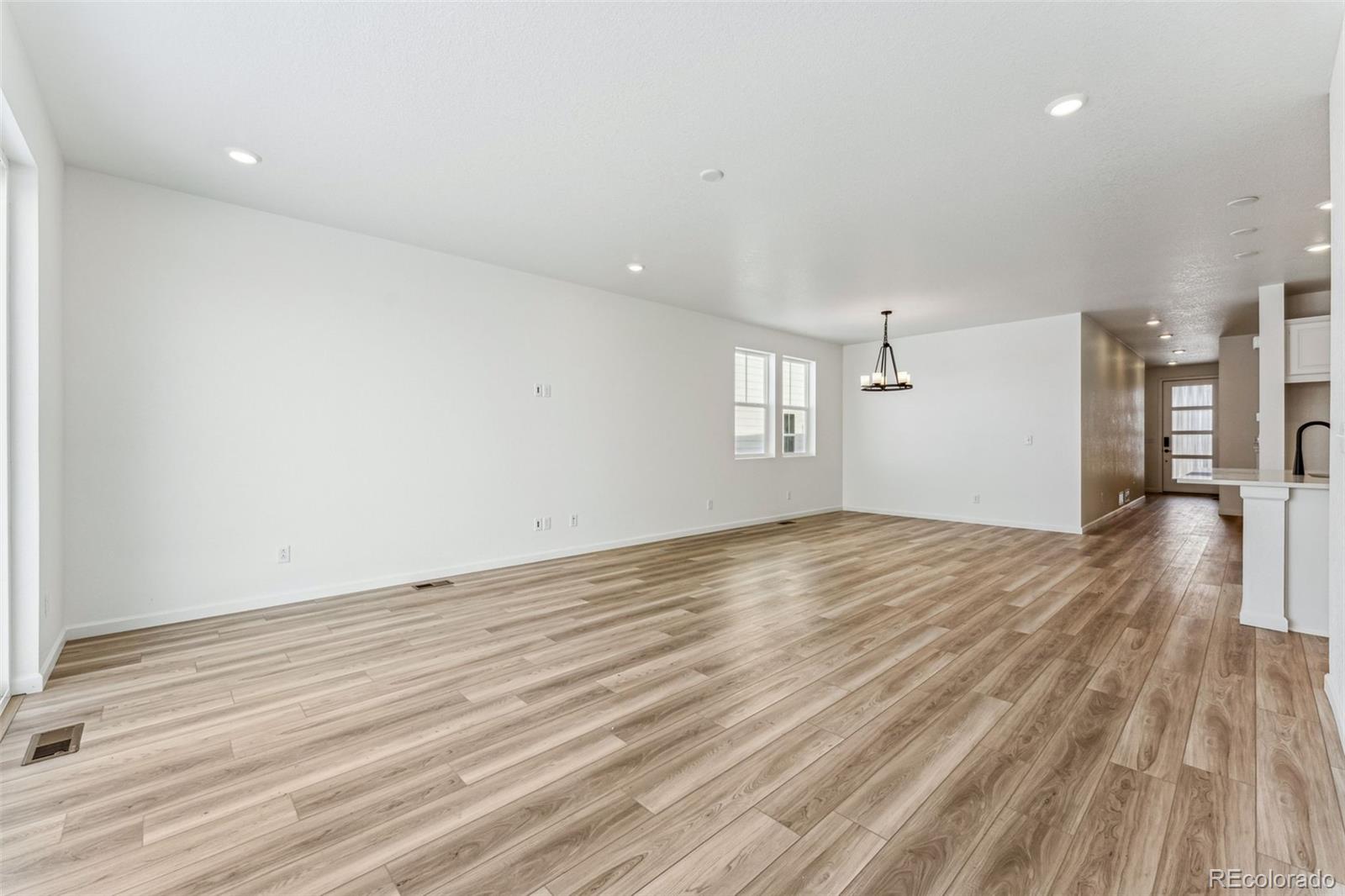 MLS Image #15 for 3361 n buchanan way,aurora, Colorado