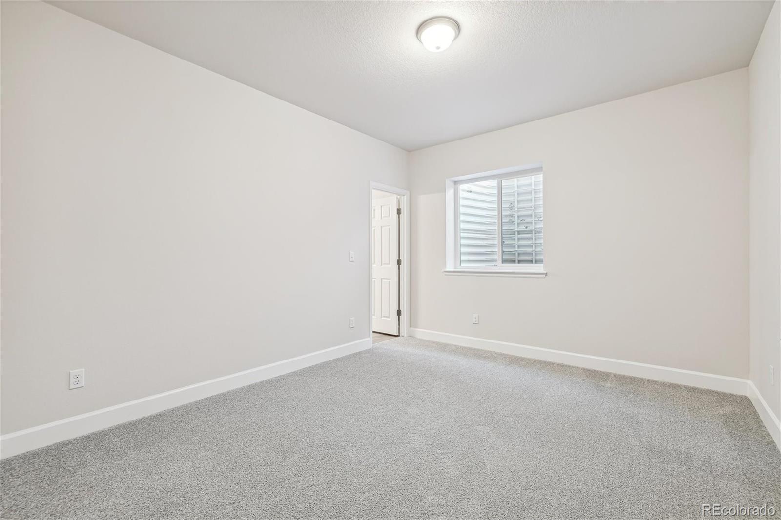 MLS Image #20 for 24955 e 41st avenue,aurora, Colorado