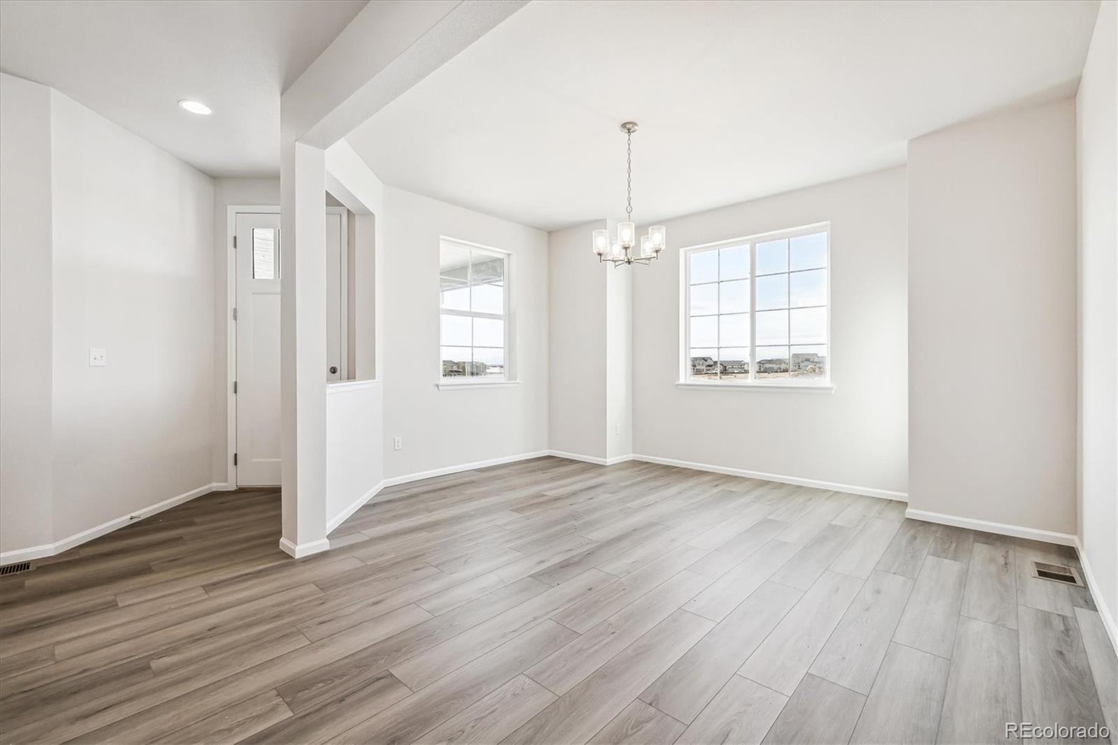 MLS Image #3 for 24955 e 41st avenue,aurora, Colorado