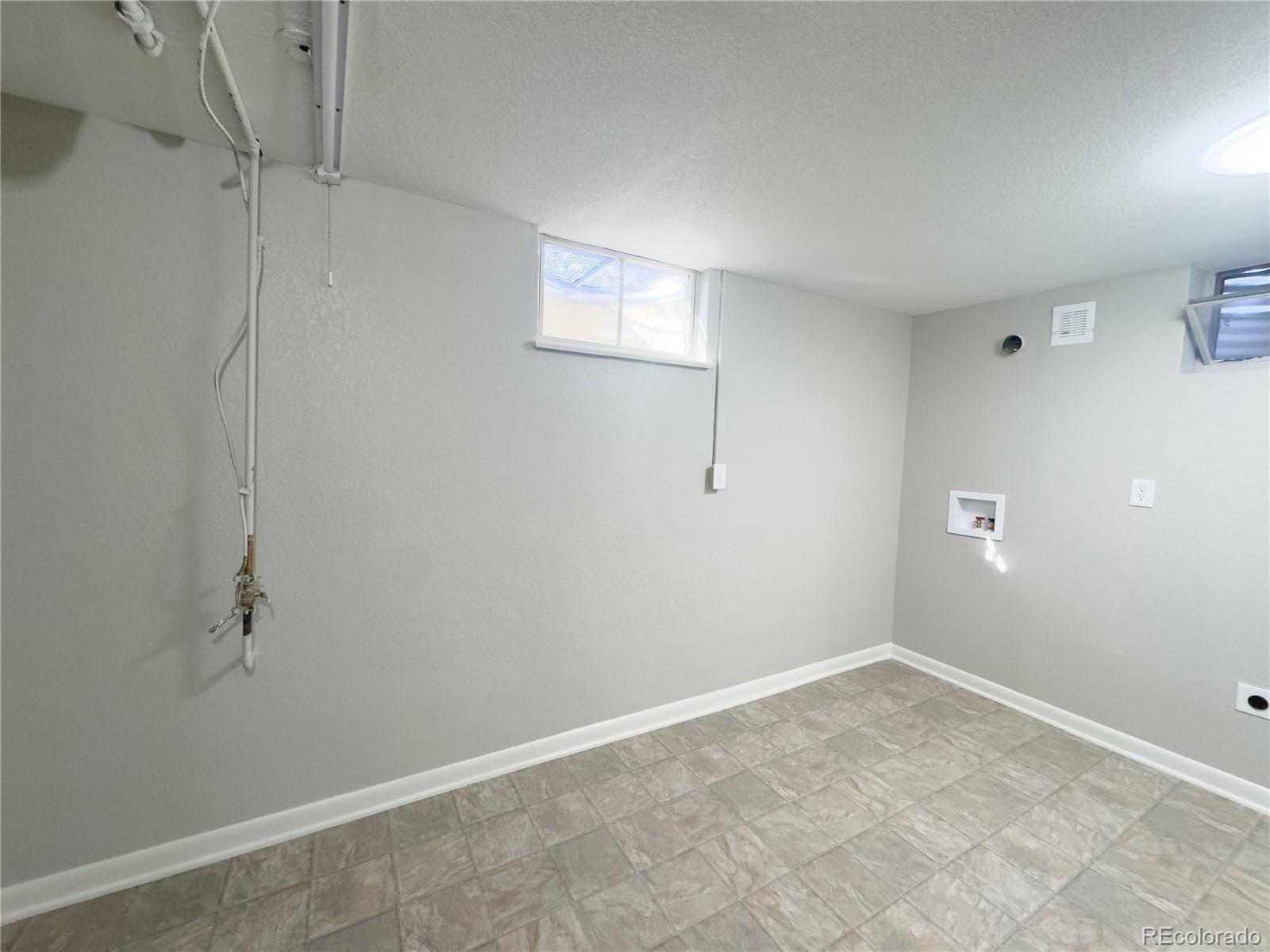 MLS Image #28 for 1320 s jay street,lakewood, Colorado