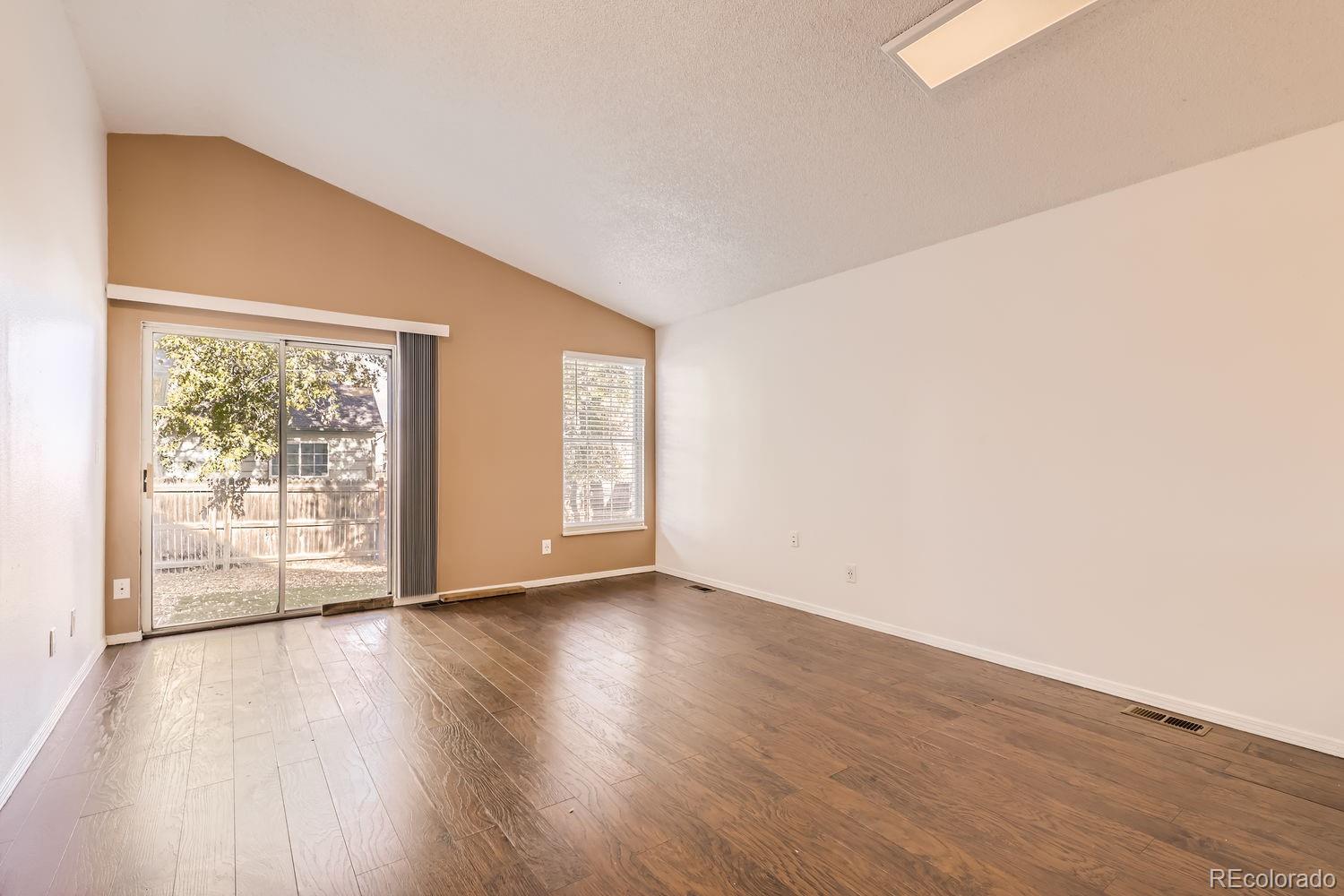 MLS Image #11 for 20743 e mitchell place,denver, Colorado