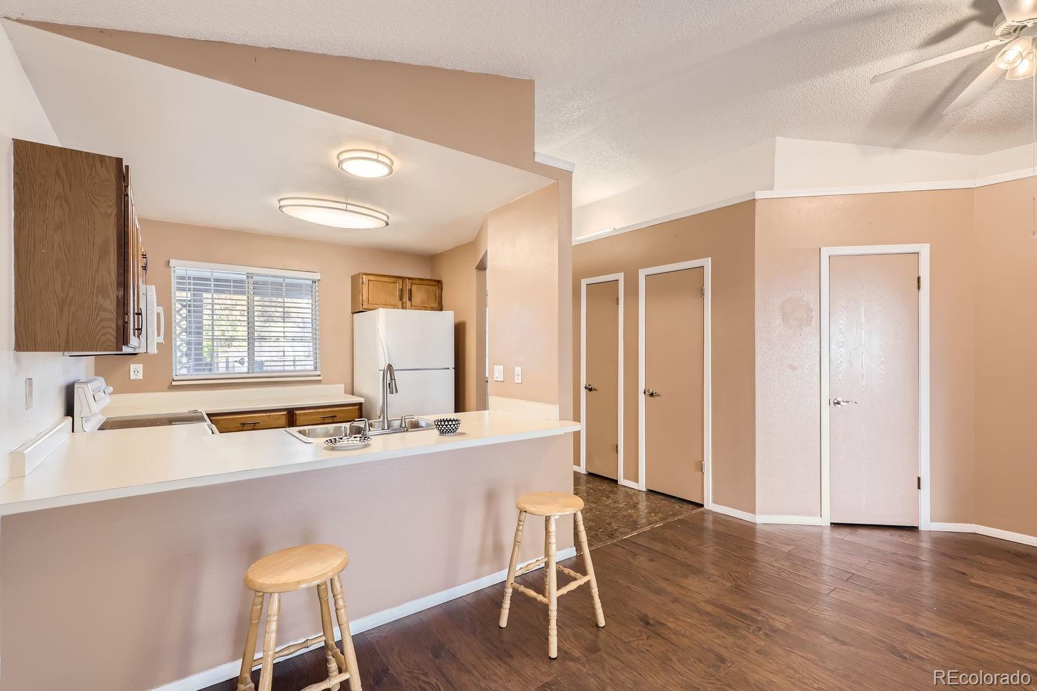 MLS Image #16 for 20743 e mitchell place,denver, Colorado