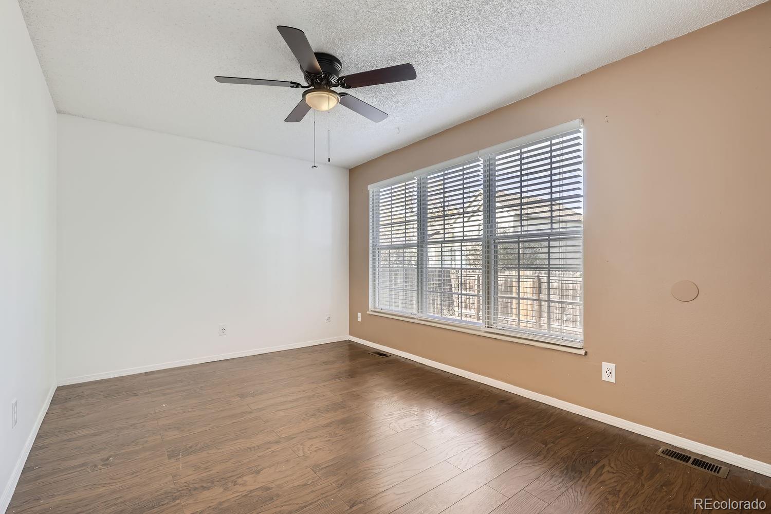 MLS Image #17 for 20743 e mitchell place,denver, Colorado