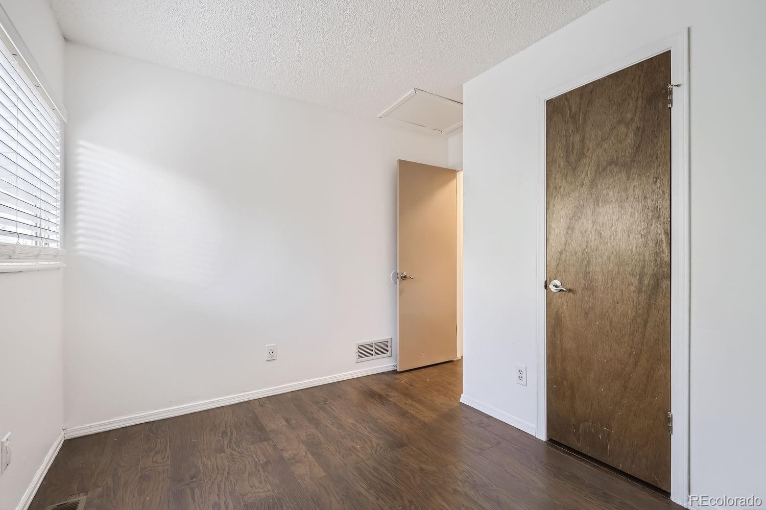 MLS Image #22 for 20743 e mitchell place,denver, Colorado