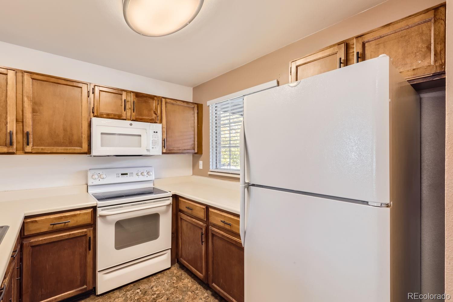 MLS Image #6 for 20743 e mitchell place,denver, Colorado