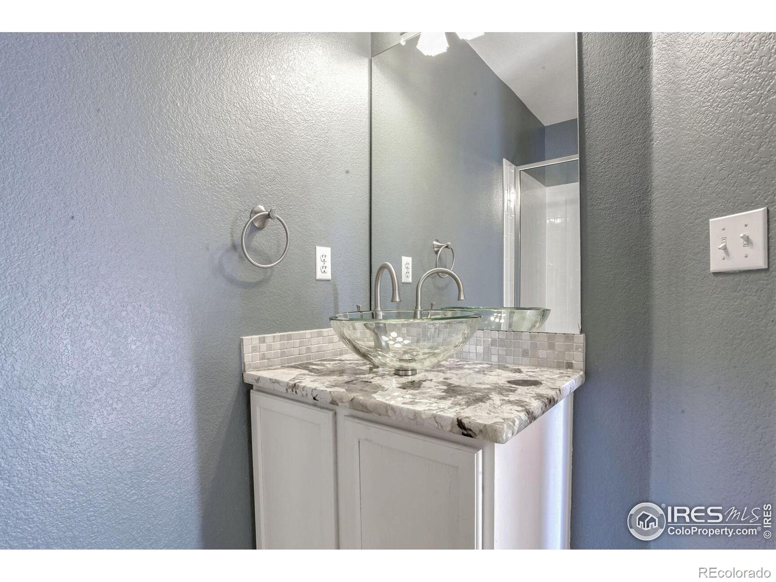 MLS Image #18 for 5462 s valdai way,aurora, Colorado