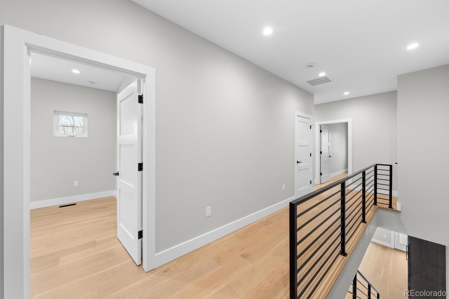 MLS Image #14 for 1306  yates street,denver, Colorado
